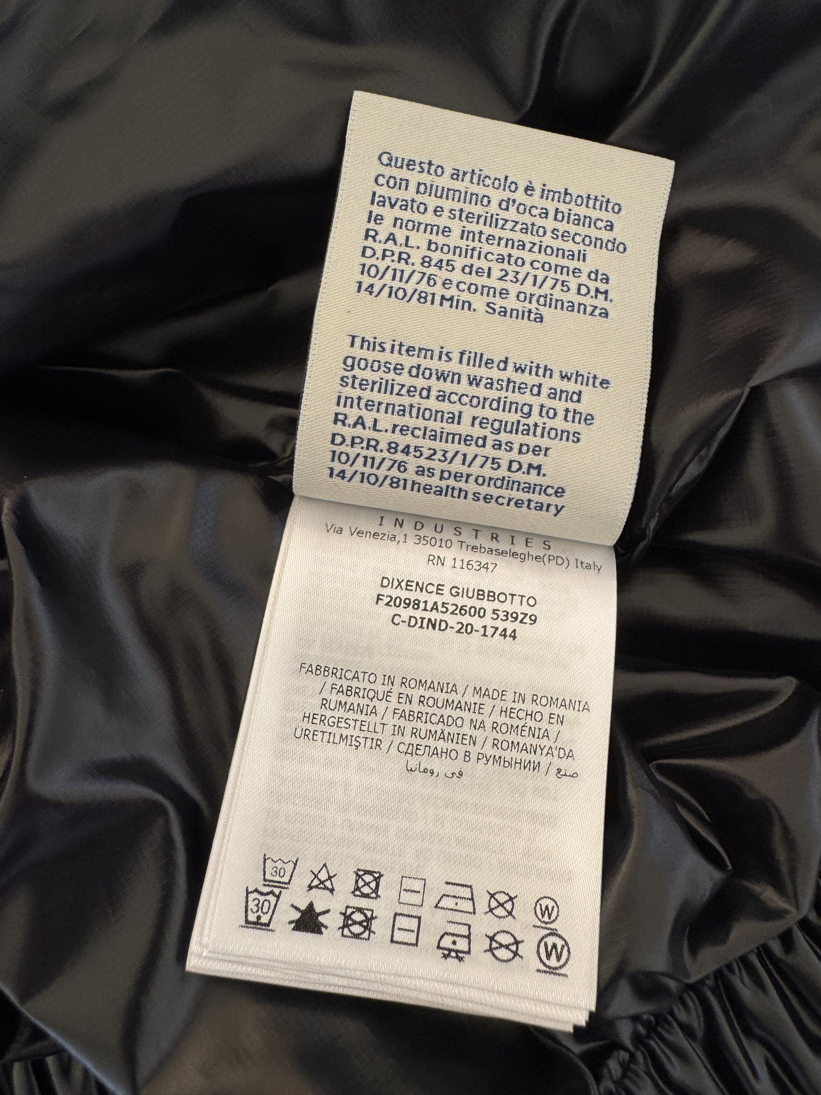 Moncler Moncler AOP Puffer Jacket Size US L / EU 52-54 / 3 - 14 Thumbnail