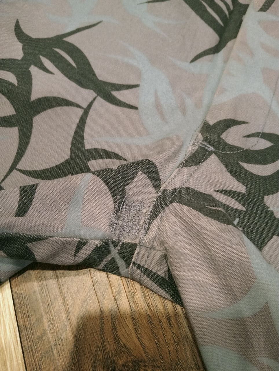 Japanese Brand VINTAGE SKULLSHIT JAPAN TRIBAL CAMO CARGO PANTS Size US 29 - 12 Thumbnail