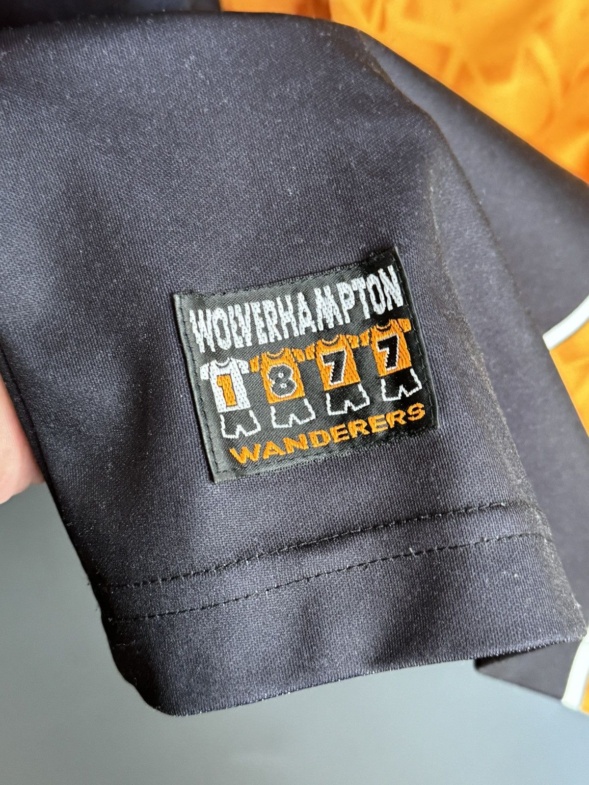 Puma Wolverhampton Wanderers 96/98 Home Football Jersey Size US XL / EU 56 / 4 - 4 Thumbnail