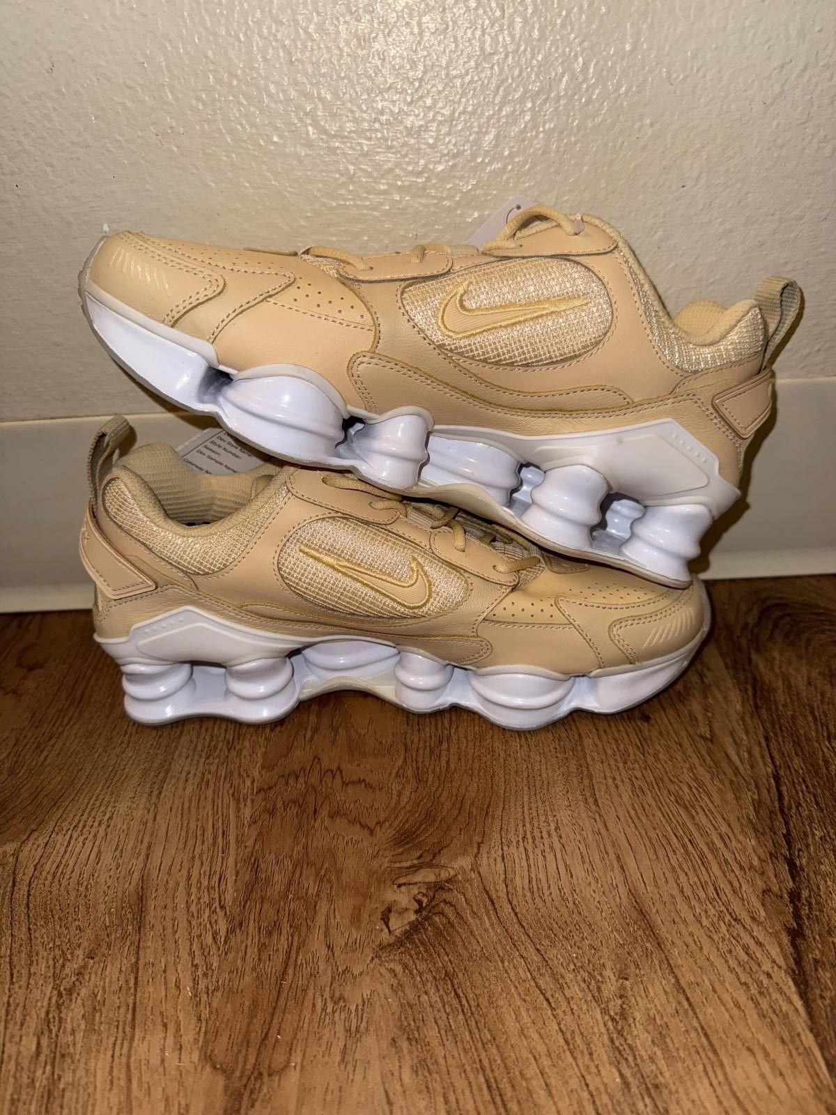 Nike Nike Shox TL Nova Canvas Sample (Women’s) Size US 7 / IT 37 - 6 Thumbnail