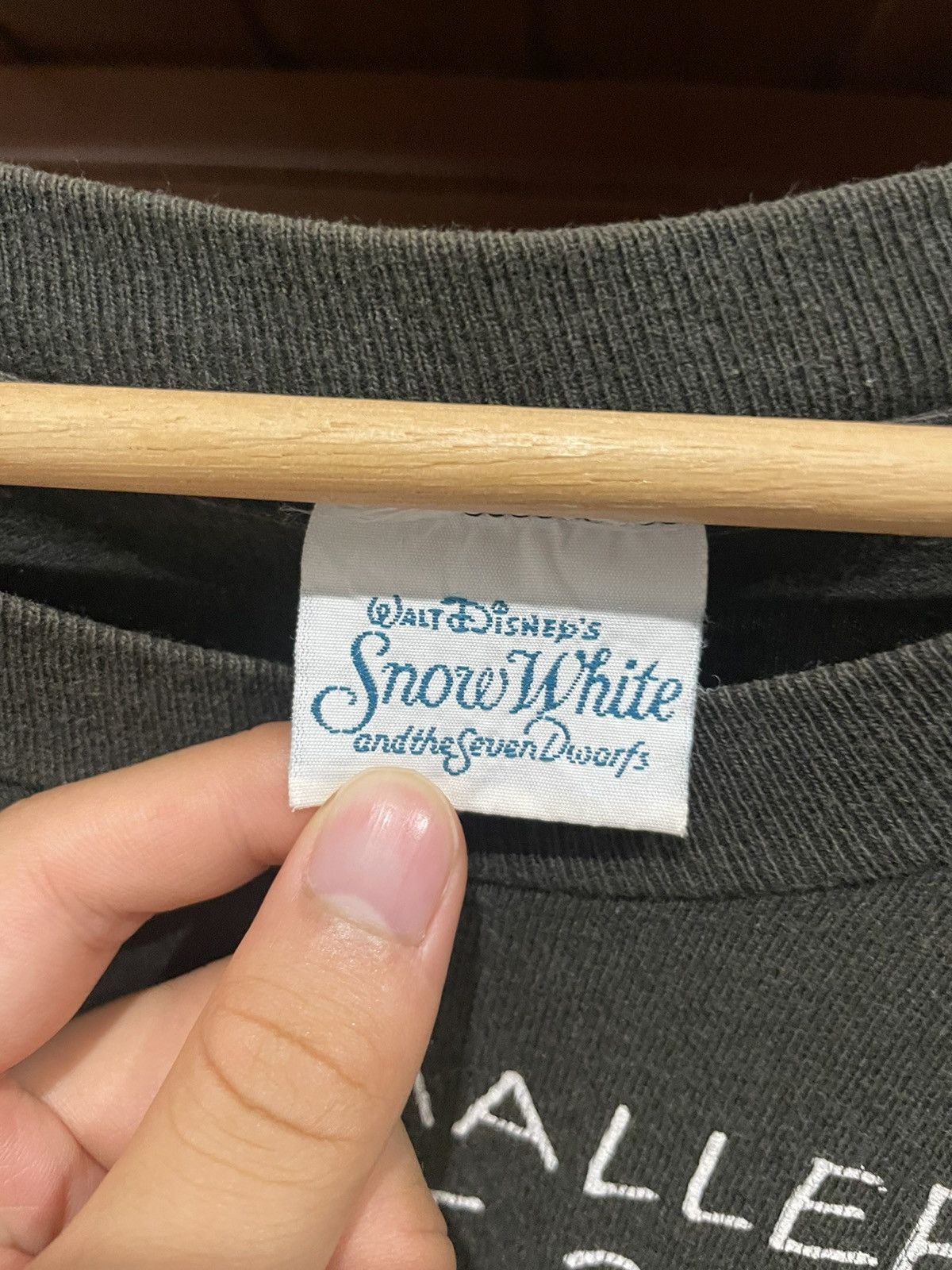Vintage 1990s Dopey Snow White And The Seven Dwarfs AOP Tee