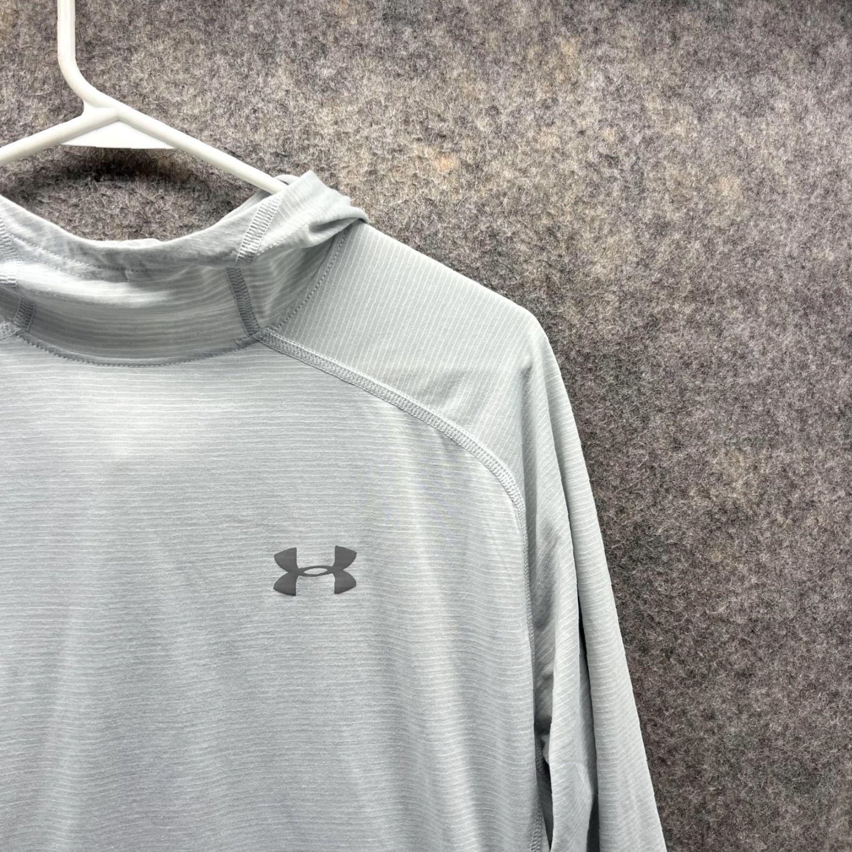 Under Armour Under Armour Sweatshirt Men M Gray Heatgear Athletic Fit Gym Fitted Run Size US M / EU 48-50 / 2 - 4 Thumbnail