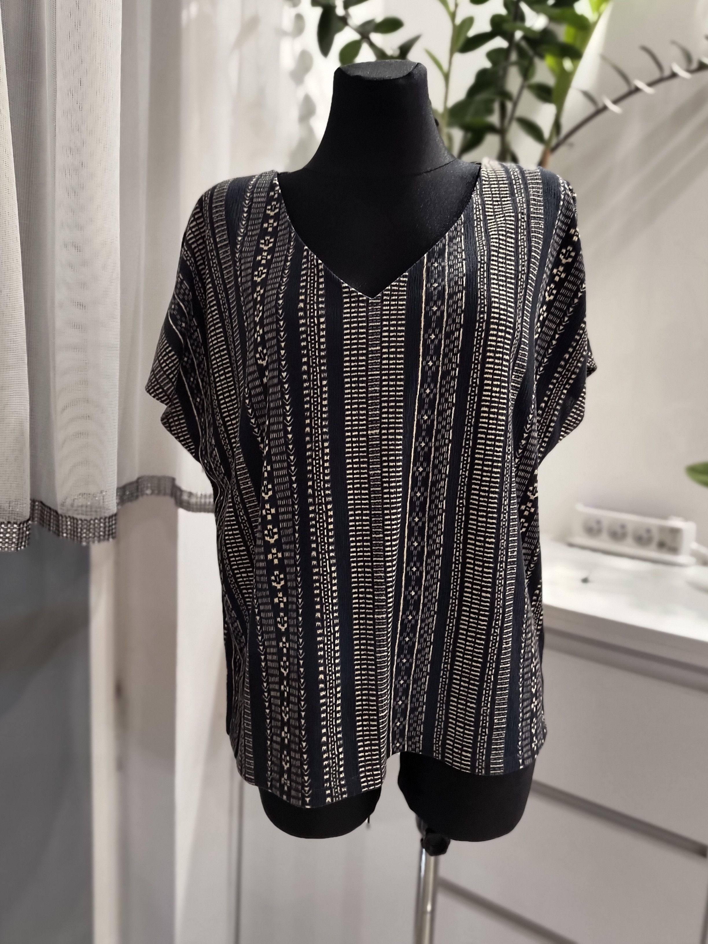 Nutmeg blouse XXL/44/16 Size XXL / US 16-18 / IT 52-54 - 3 Thumbnail