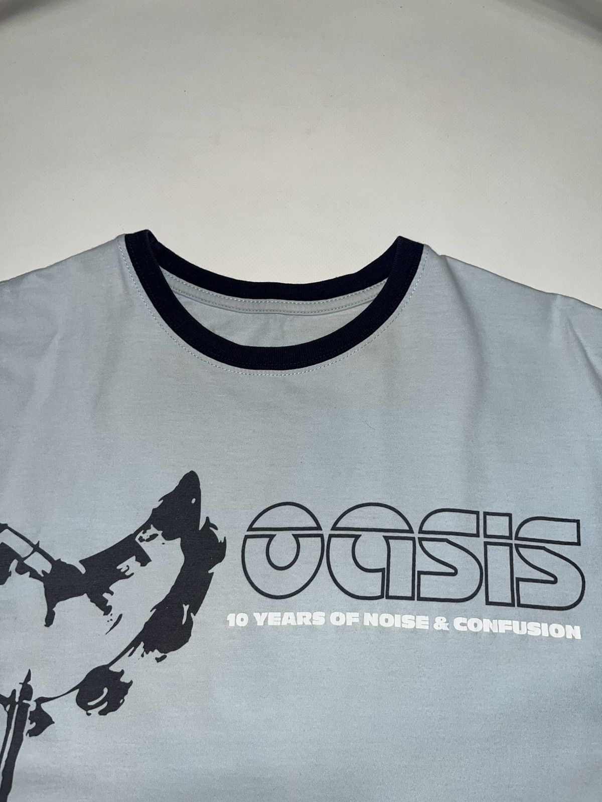 Band Tees Oasis Vintage 10 Years Of Noise And Confusion Rare T-shirt Size US L / EU 52-54 / 3 - 2 Thumbnail