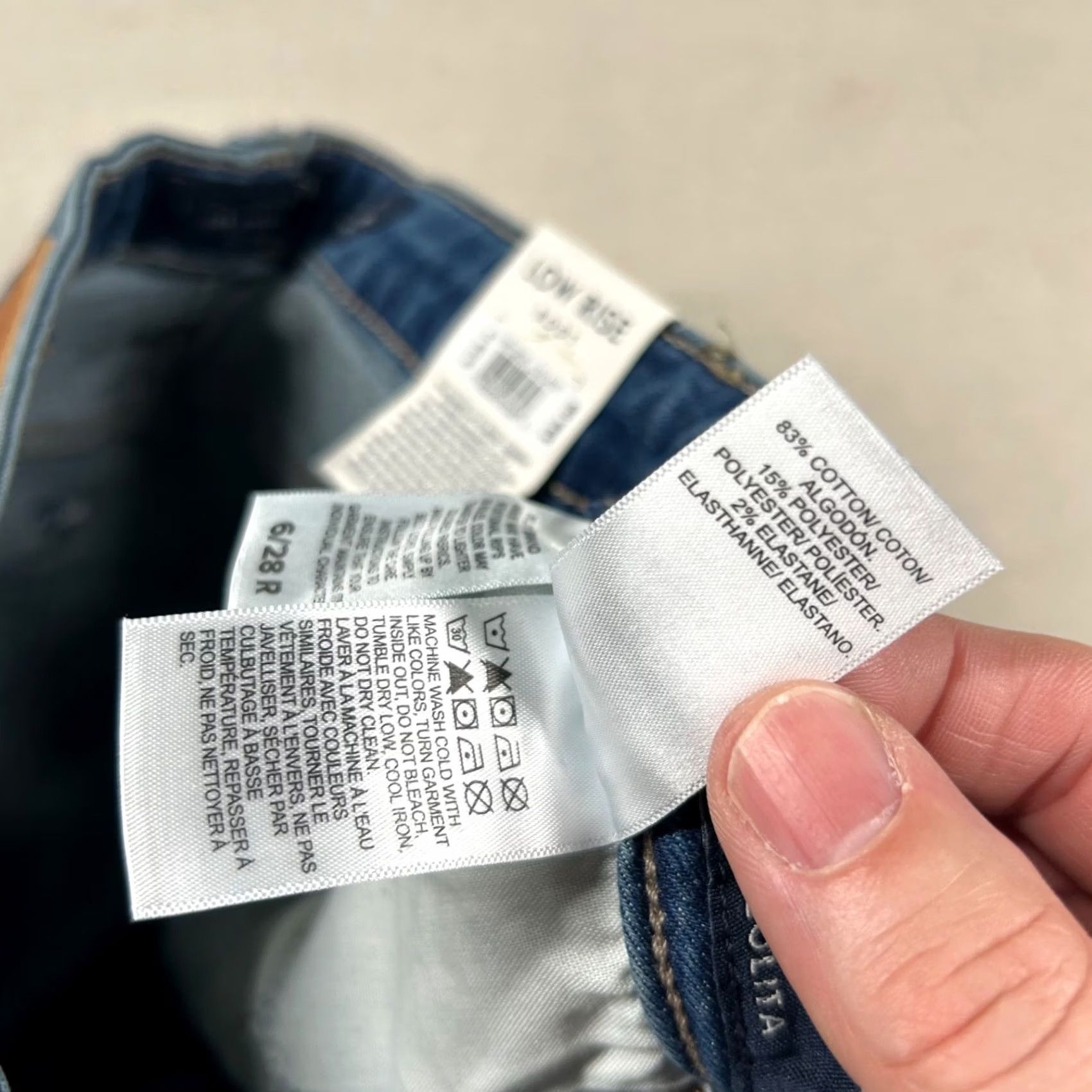 Lucky Brand Lucky Brand Jeans Womens 6 Regular Lolita Low Rise Boot Cut Denim 5-Pocket Blue 27in Inseam 32in XS?? Size 28" / US 6 / IT 42 - 7 Thumbnail