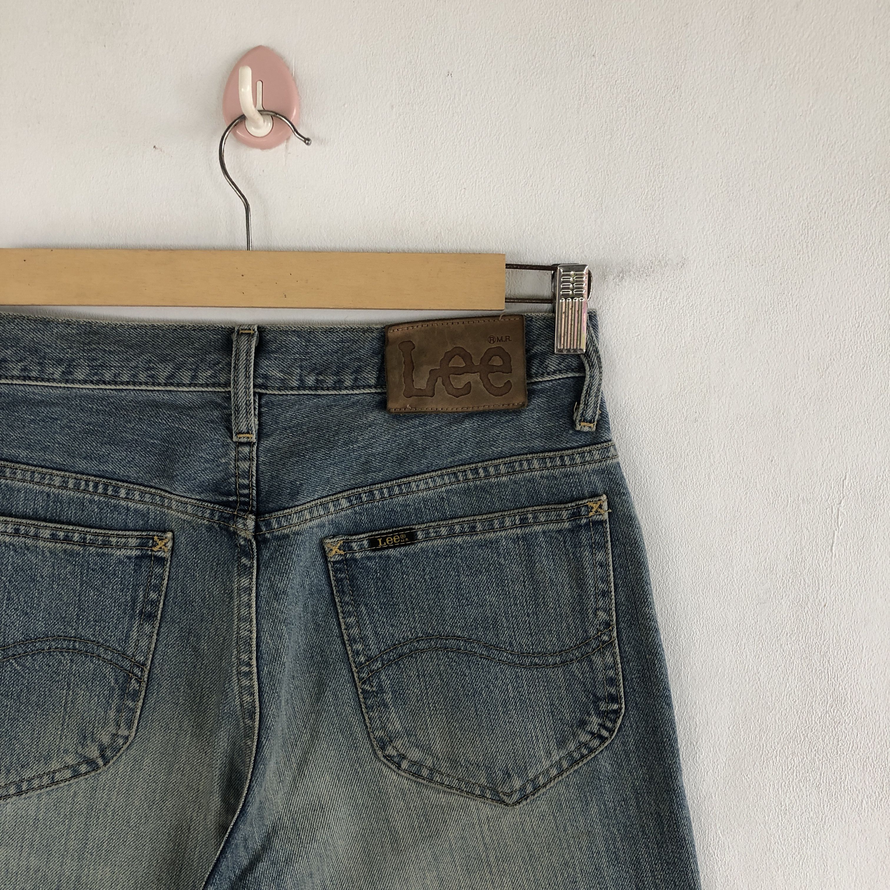 Lee Vintage 90s Lee Sanforized Jeans Lee Faded Light Wash Denim Size 28" / US 6 / IT 42 - 5 Thumbnail