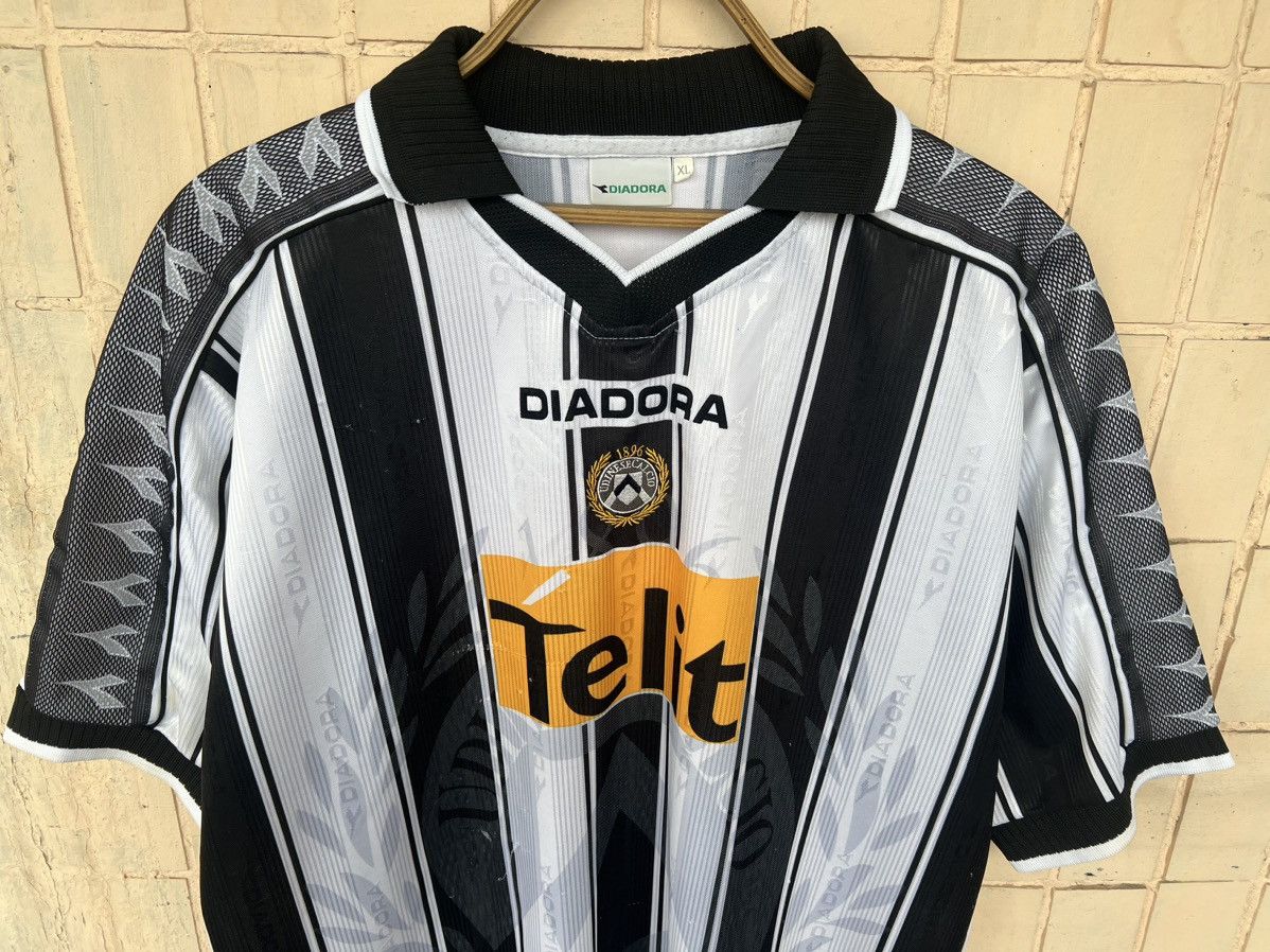 Diadora Vintage Udinese Calcio Diadora Italy 99s Home Soccer Jersey Size US L / EU 52-54 / 3 - 4 Thumbnail