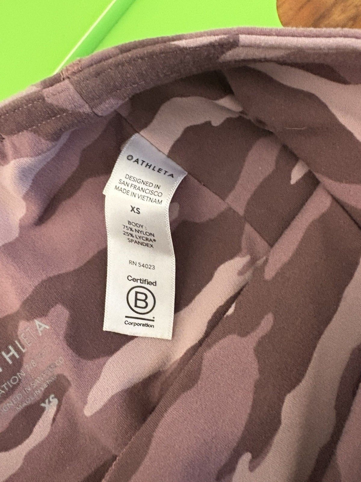 Athleta Athleta Elation 7/8 Tight XS Cropped Leggings Purple Size 24" / US 00 / IT 34 - 8 Thumbnail
