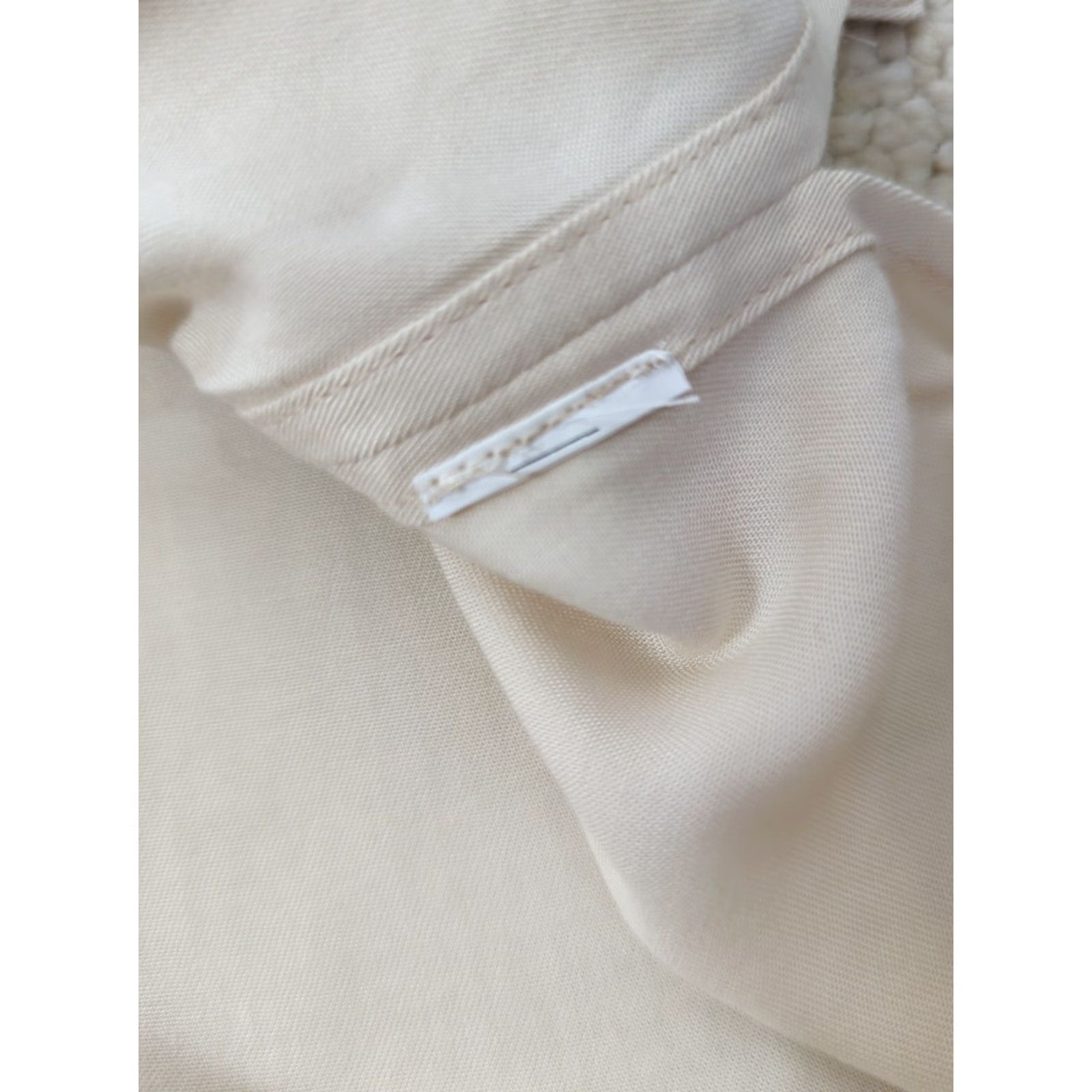 Vintage Davi & Dani Blouse Womens M Oversized Sleeveless Embroidered Floral Be Beige Bohemian Round Neck Button-Closure Rayon Shirt/Top Size M / US 6-8 / IT 42-44 - 6 Thumbnail