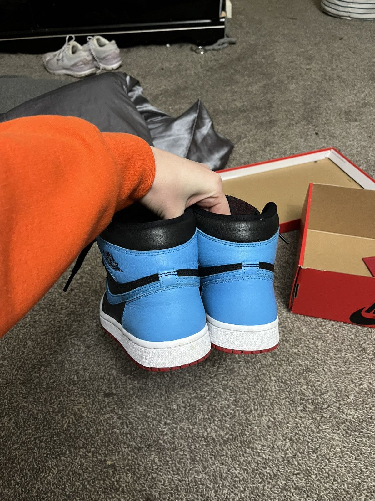 Jordan Brand Jordan 1 NC to Chi Size US 7.5 / IT 37.5 - 7 Thumbnail