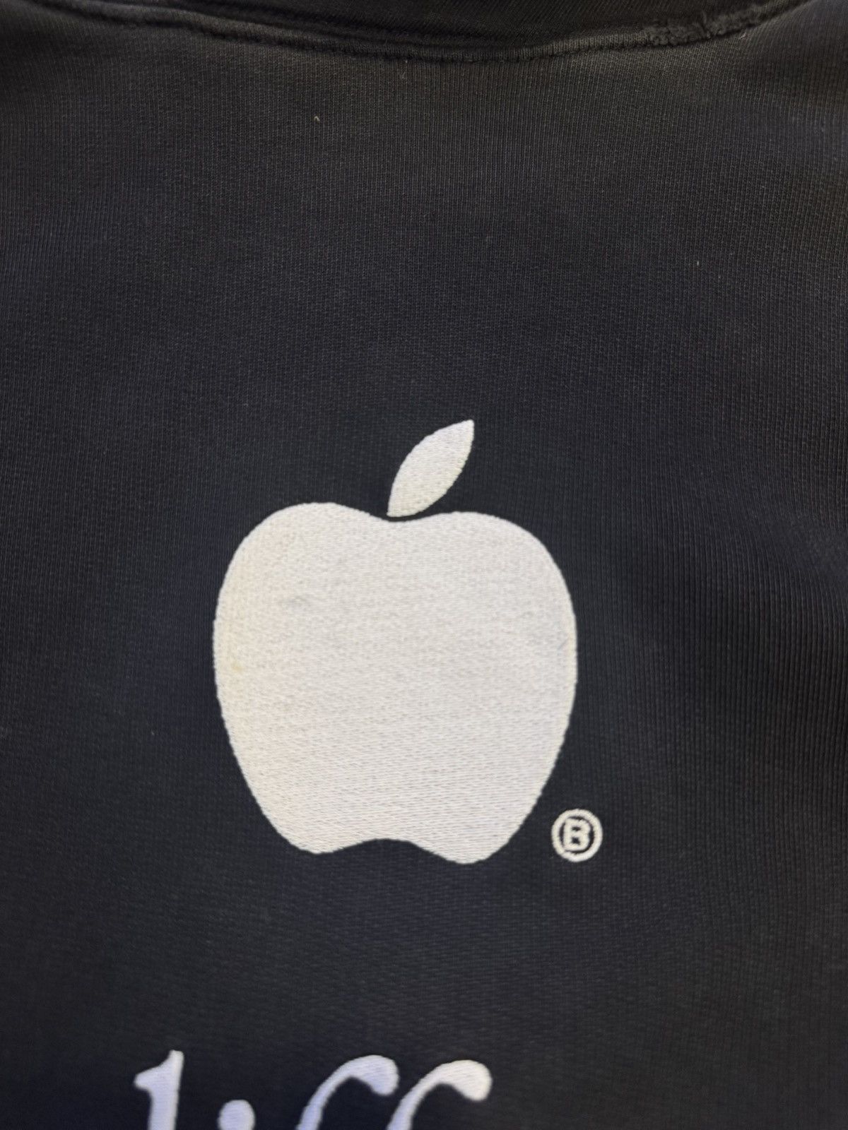 Balenciaga Balenciaga ‘Be Different’ Apple Hoodie Size US M / EU 48-50 / 2 - 3 Thumbnail