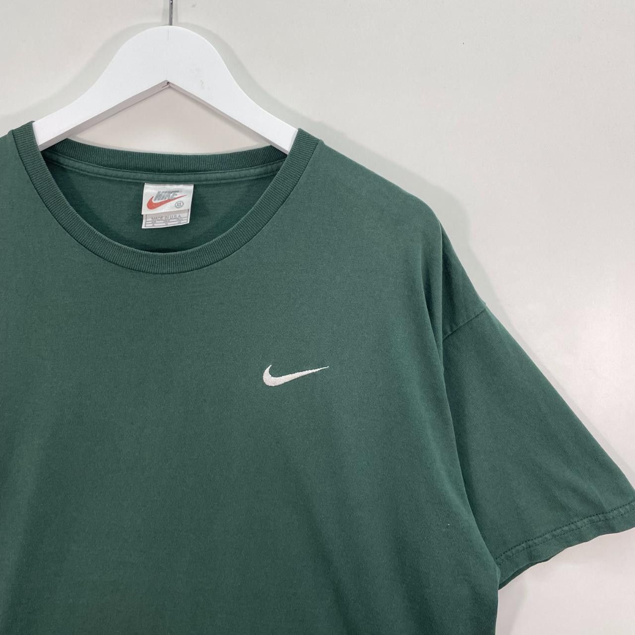 Nike Green Nike Swoosh Tee Size US XL / EU 56 / 4 - 2 Thumbnail