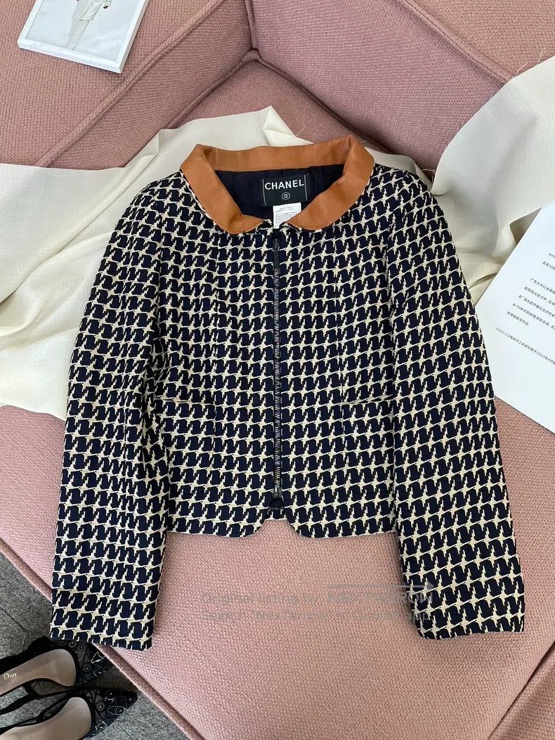 Chanel Chanel Thousand-bird plaid leather collar colourful zipper Size XXS / US 00 / IT 34 - 1 Thumbnail