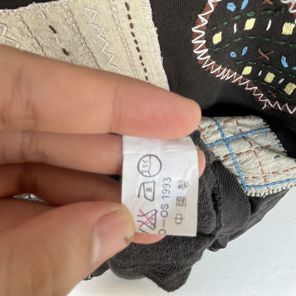 Other Vintage Black Embroidered Patchwork Sweater Size S Size S / US 4 / IT 40 - 6 Thumbnail