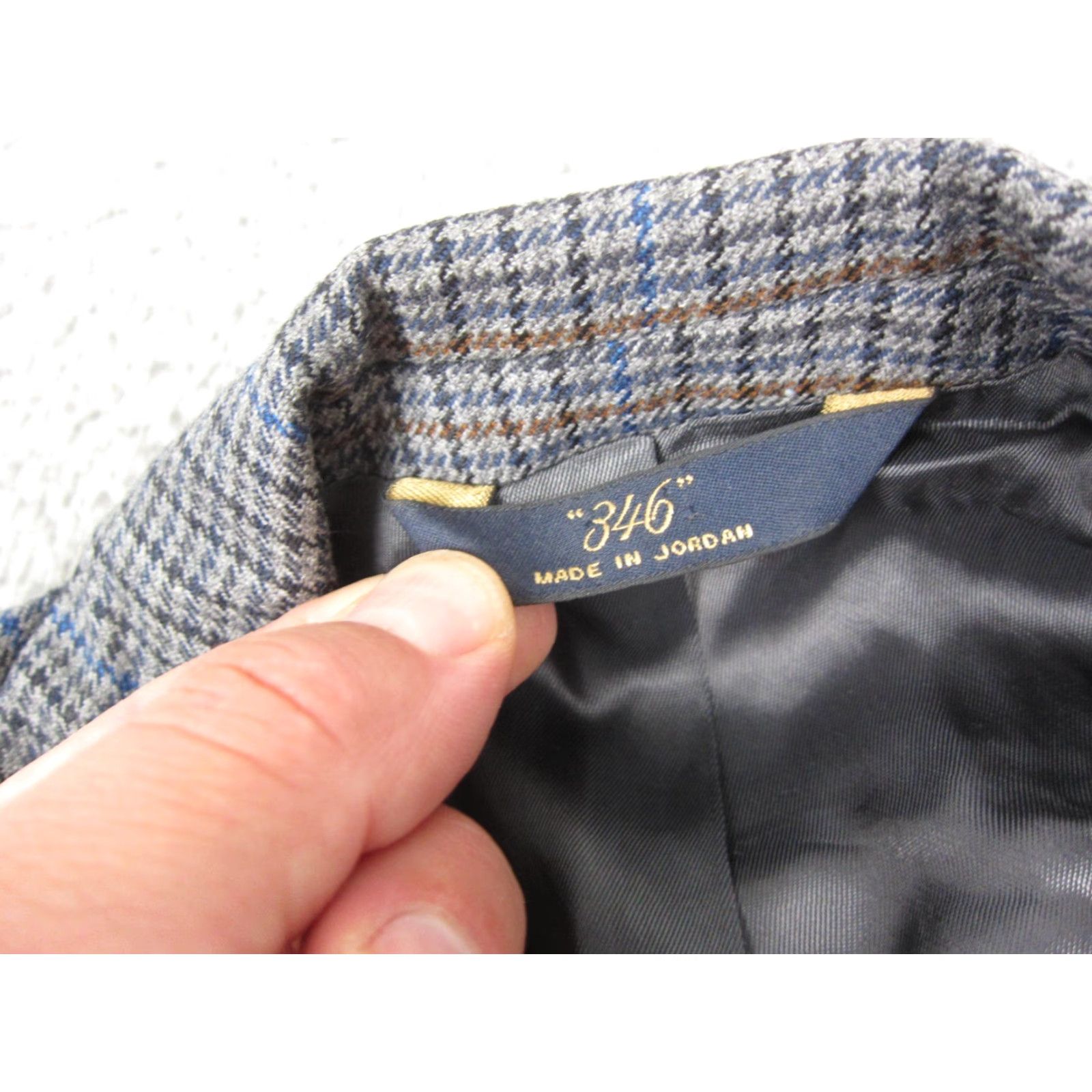 Brooks Brothers Brooks Brothers Jacket Blazer Mens 42S Gray Wool Tweed Notch Long 2-Button 100% Wool 80s 90s City Classic Suit Coat Bag/Dress code? Size 42R - 4 Thumbnail