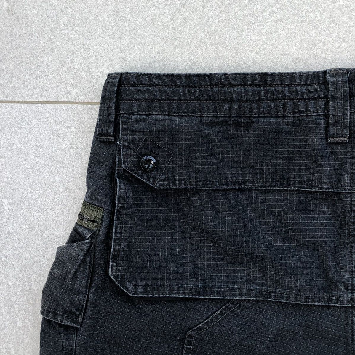 G-Star G-STAR RAW ORIGINALS Alpine Pocket Modular CARGO SHORTS Size US 36 / EU 52 - 9 Thumbnail