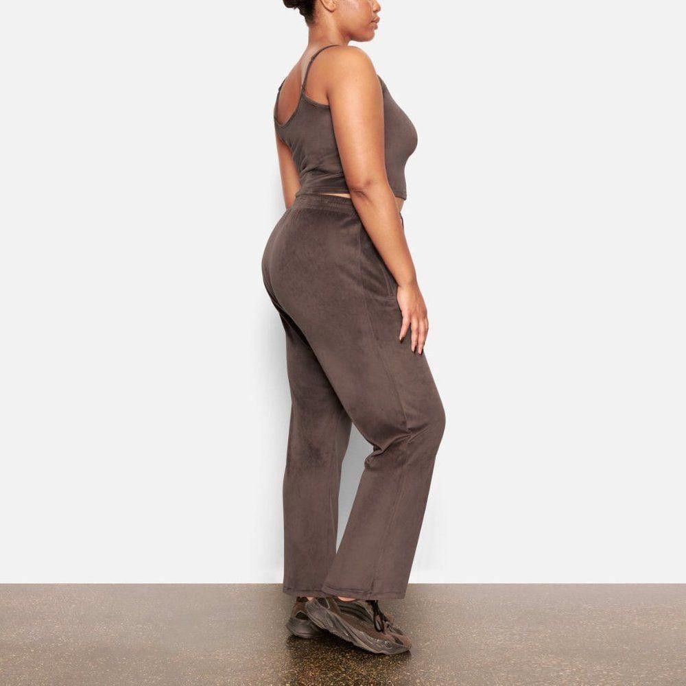 Designer CT1071a NWT SKIMS VELOUR TRACK PANT-AMETHYST 2X, L Size 42" / US 20 - 3 Thumbnail