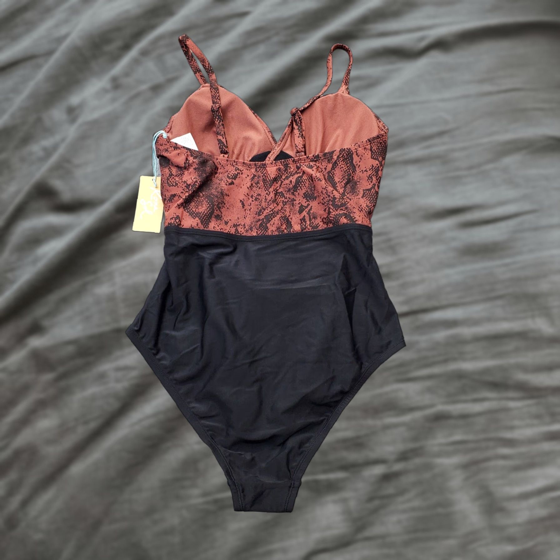 Vintage Kona Sol Swimsuit Womens M Multi Wrap Front Medium Coverage One Piece Cutout Size ONE SIZE - 1 Thumbnail