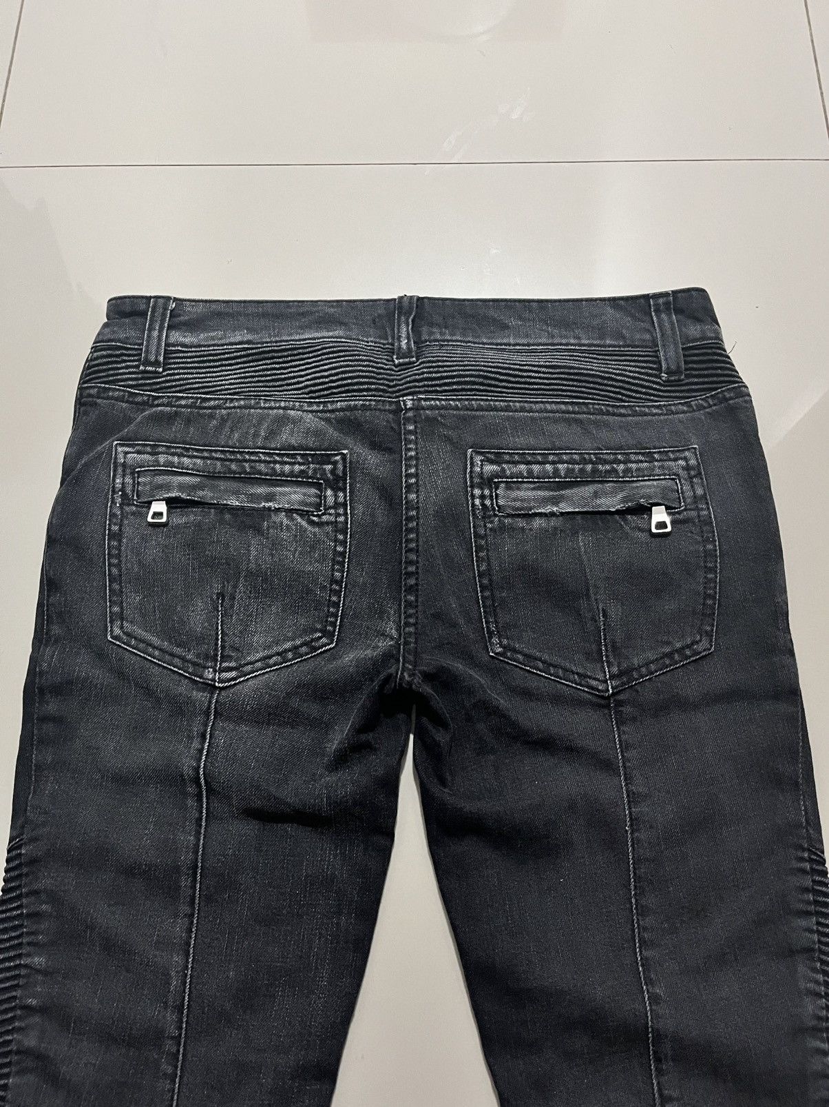 Balmain SS2011 BALMAIN BY DECARNIN SAFETY PIN ZIP BIKER JEANS Size US 30 / EU 46 - 10 Thumbnail