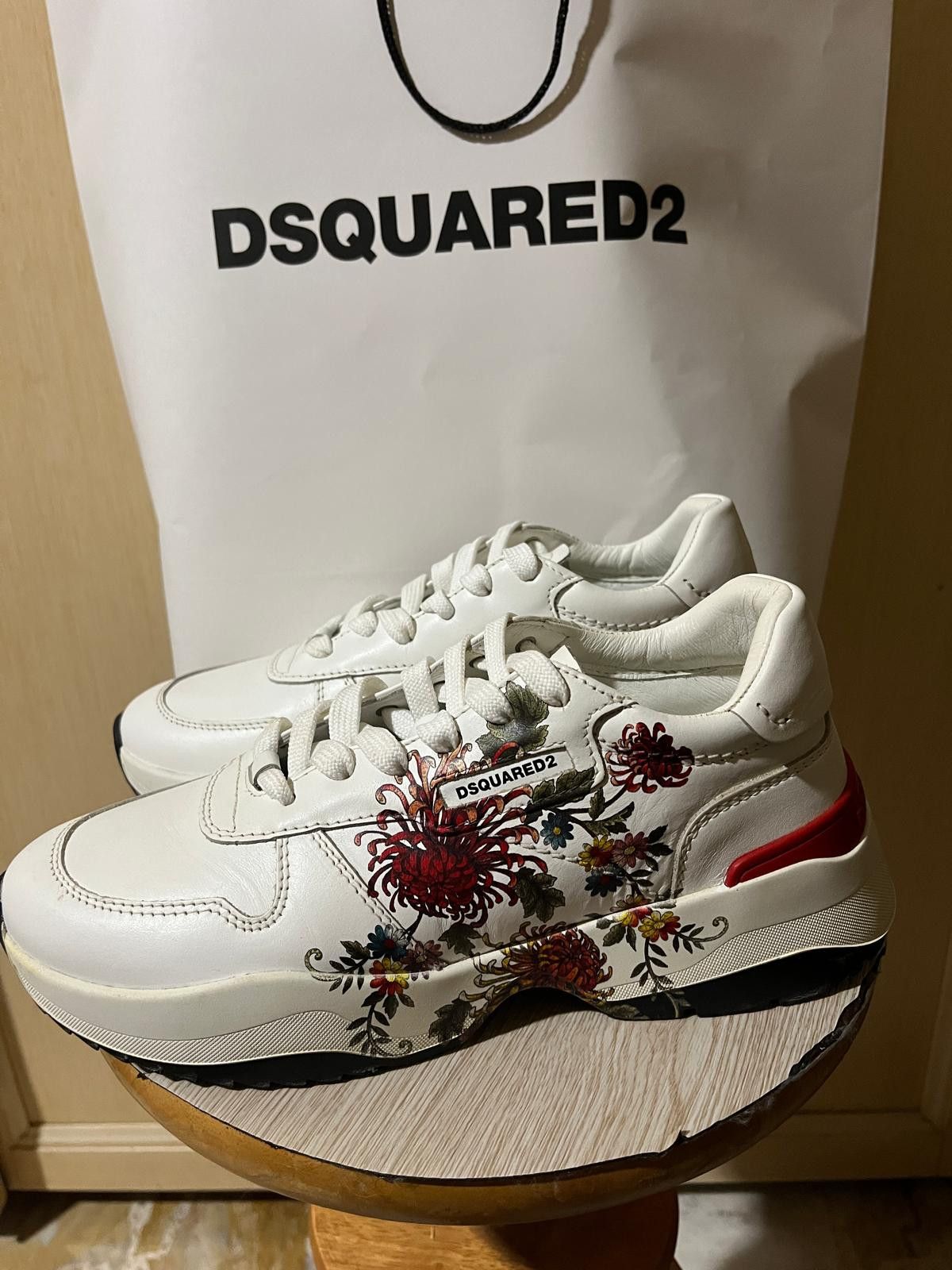 Dsquared2 Vitello Stampa Fiori Lace-Up Size US 8.5 / IT 38.5 - 7 Thumbnail