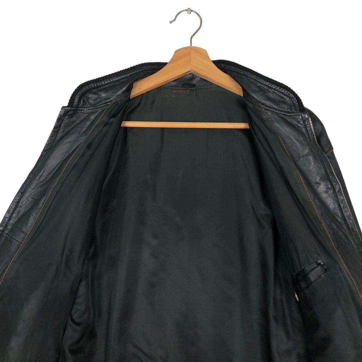 Japanese Brand 🔥Vintage Bomber Biker Leather Jacket Japan Issey Miyake Size US L / EU 52-54 / 3 - 14 Thumbnail