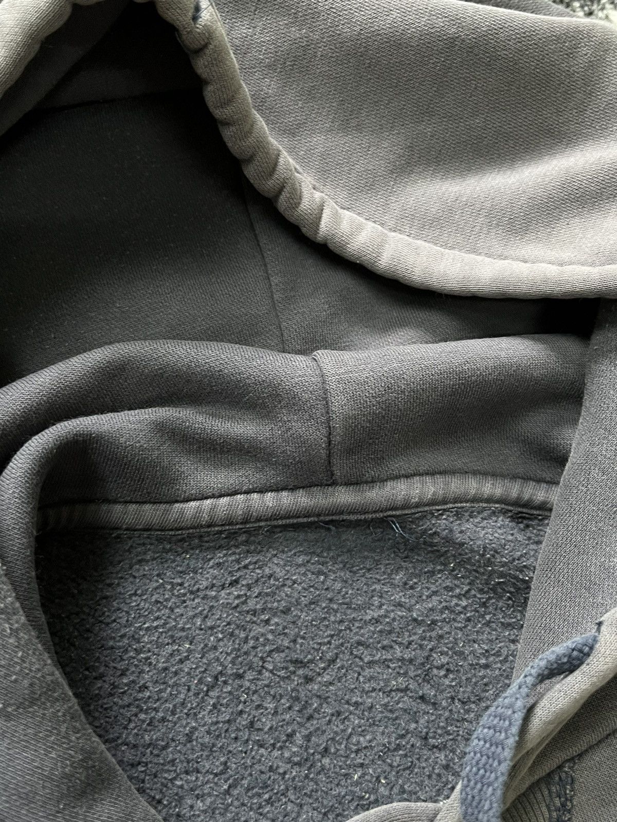 Nike Vintage Nike Hoodie Embroidered Swoosh Distressed Faded Y2K Size US M / EU 48-50 / 2 - 8 Thumbnail