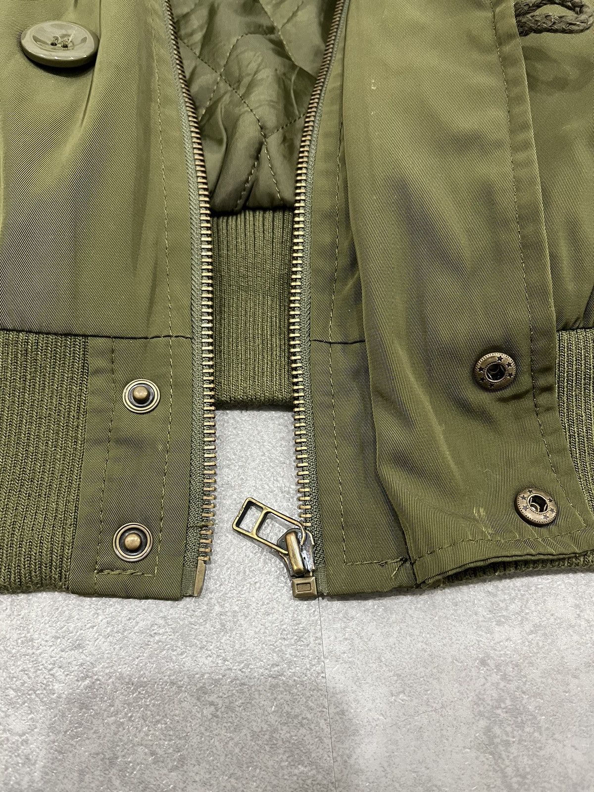 If Six Was Nine 2000s Bomber N2B Type KMRii Style Puffer Faux Fur Jacket Size US L / EU 52-54 / 3 - 10 Thumbnail
