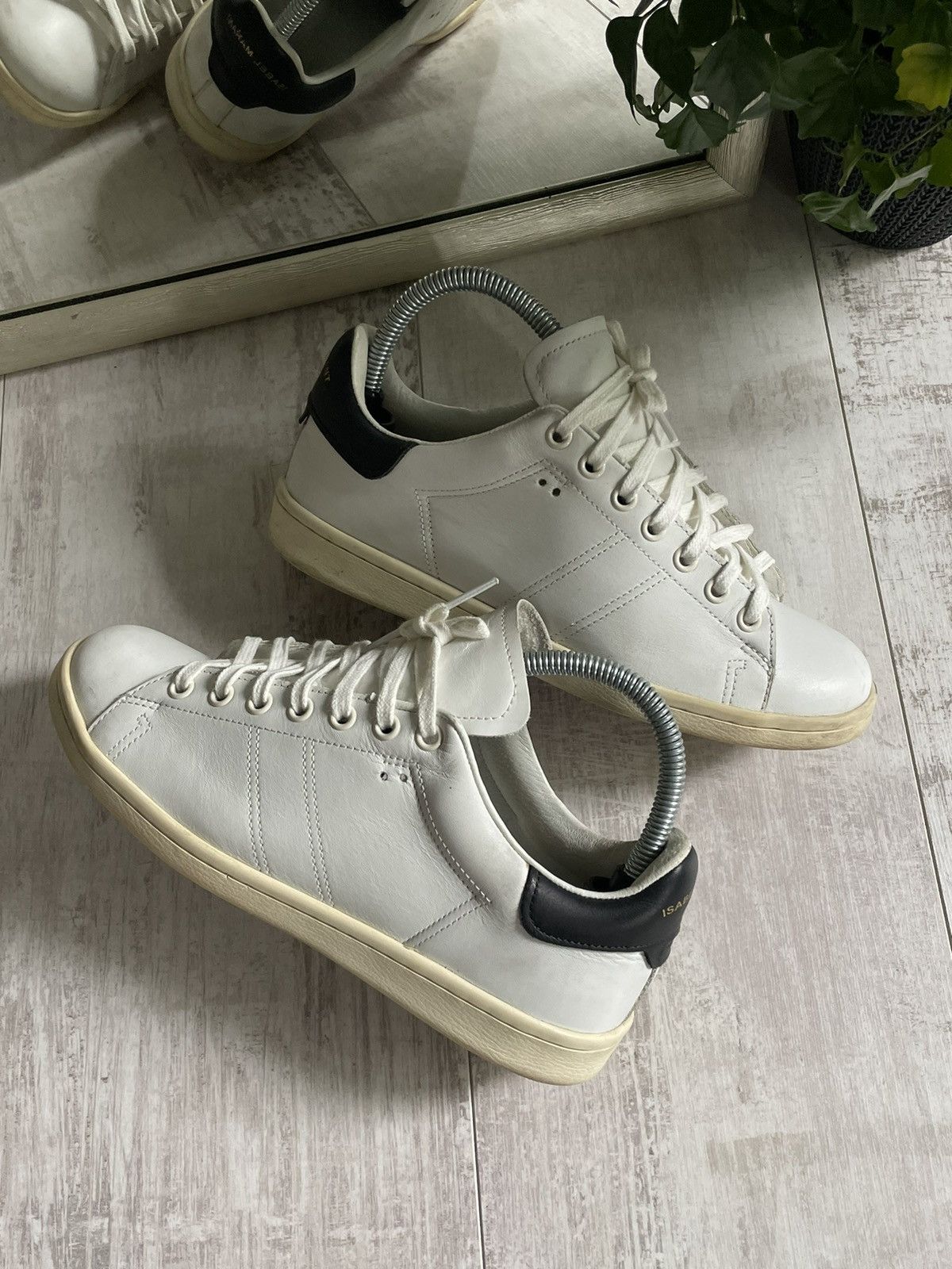 Isabel Marant × Isabel Marant Etoile Isabel Marant Etoile White Leather Sneakers Size US 7 / IT 37 - 5 Thumbnail