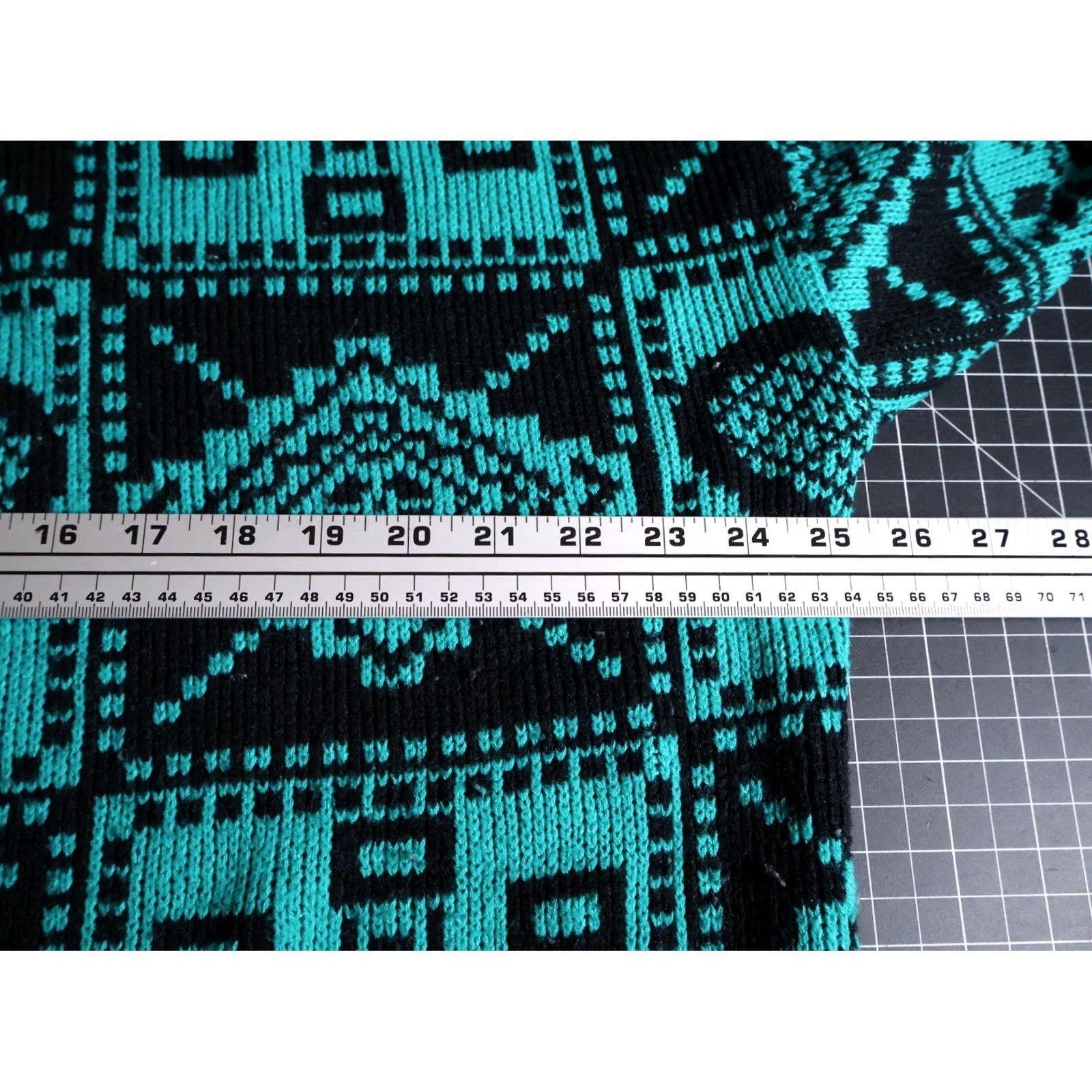 Vintage VINTAGE Stefano Sweater Women's Large Green Heart Geometric Pattern Boxy VTG Size L / US 10 / IT 46 - 5 Thumbnail