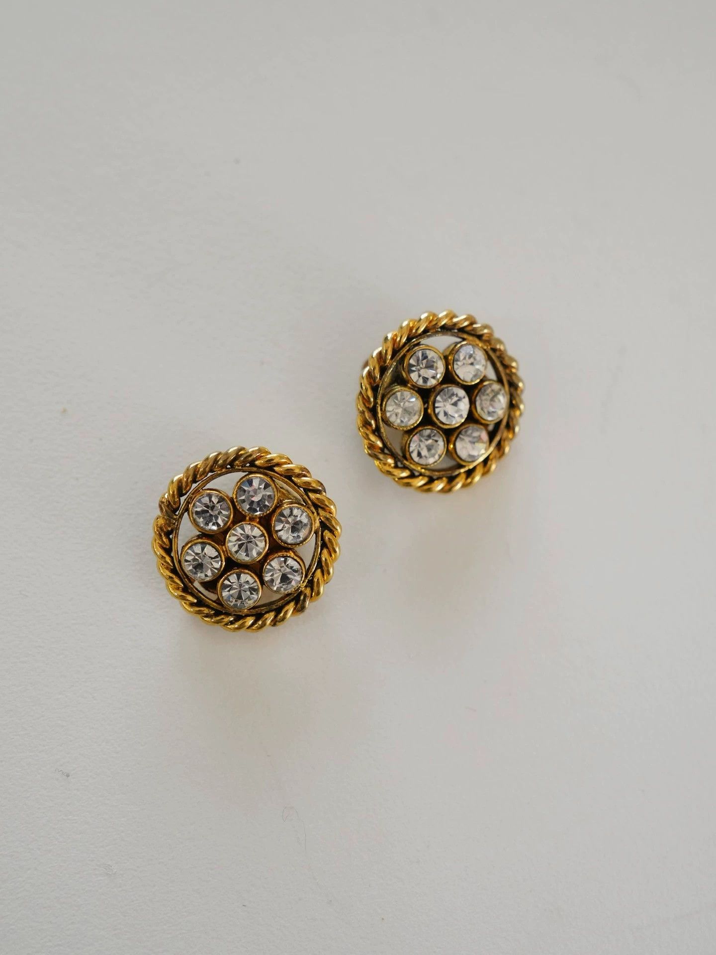 Chanel Chanel Vintage Crystal Ear Clips Thick Gold Plated Copper Tone Size ONE SIZE - 1 Thumbnail