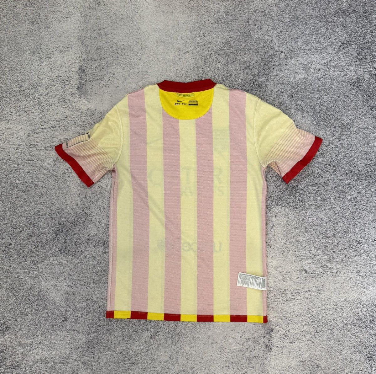 Nike Nike Barcelona 2013 2014 Away Jersey Shirt Men S 532823-703 Size US S / EU 44-46 / 1 - 12 Thumbnail