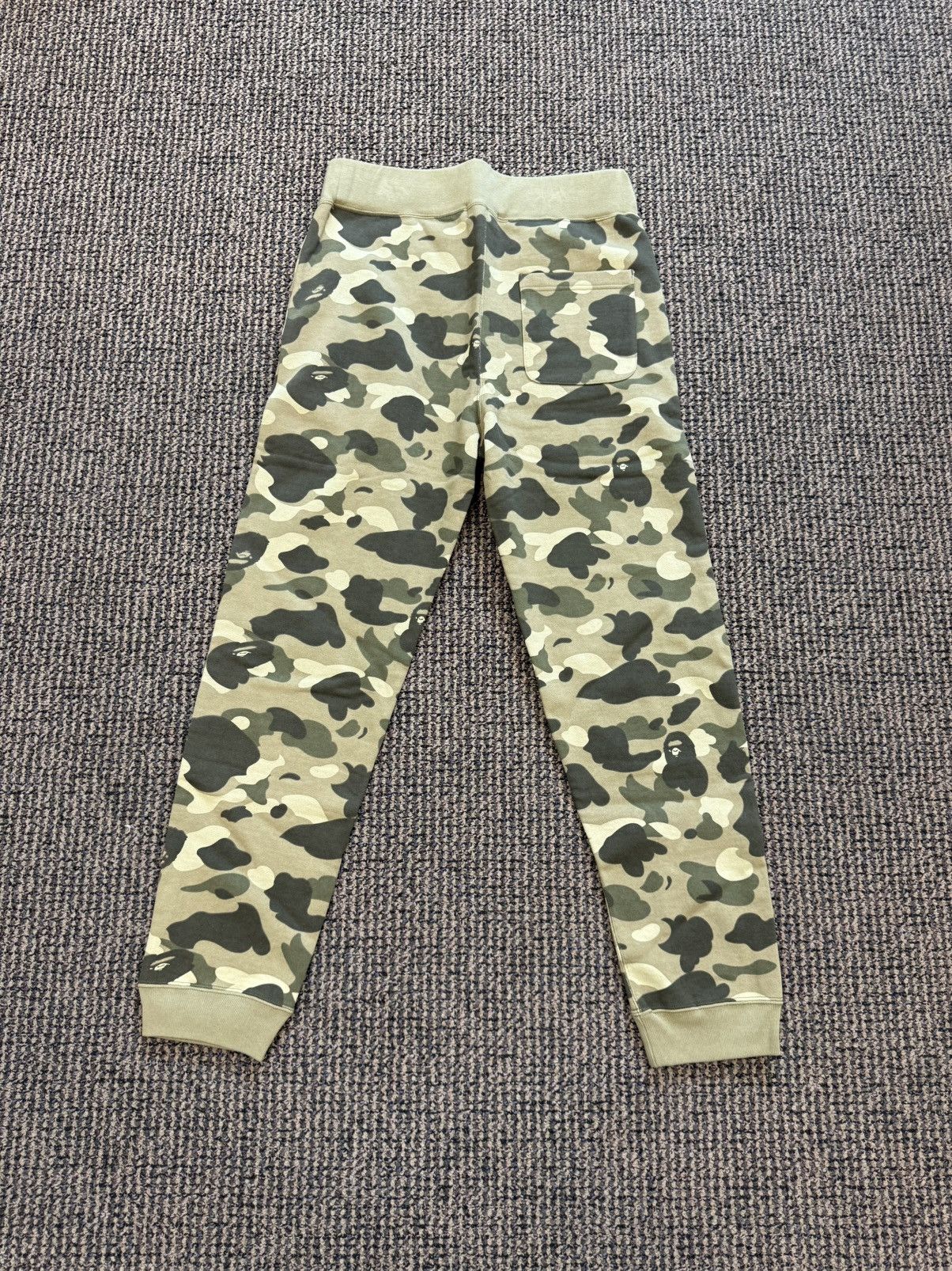 Bape Bape Green Camo Sweats Size US 34 / EU 50 - 2 Thumbnail
