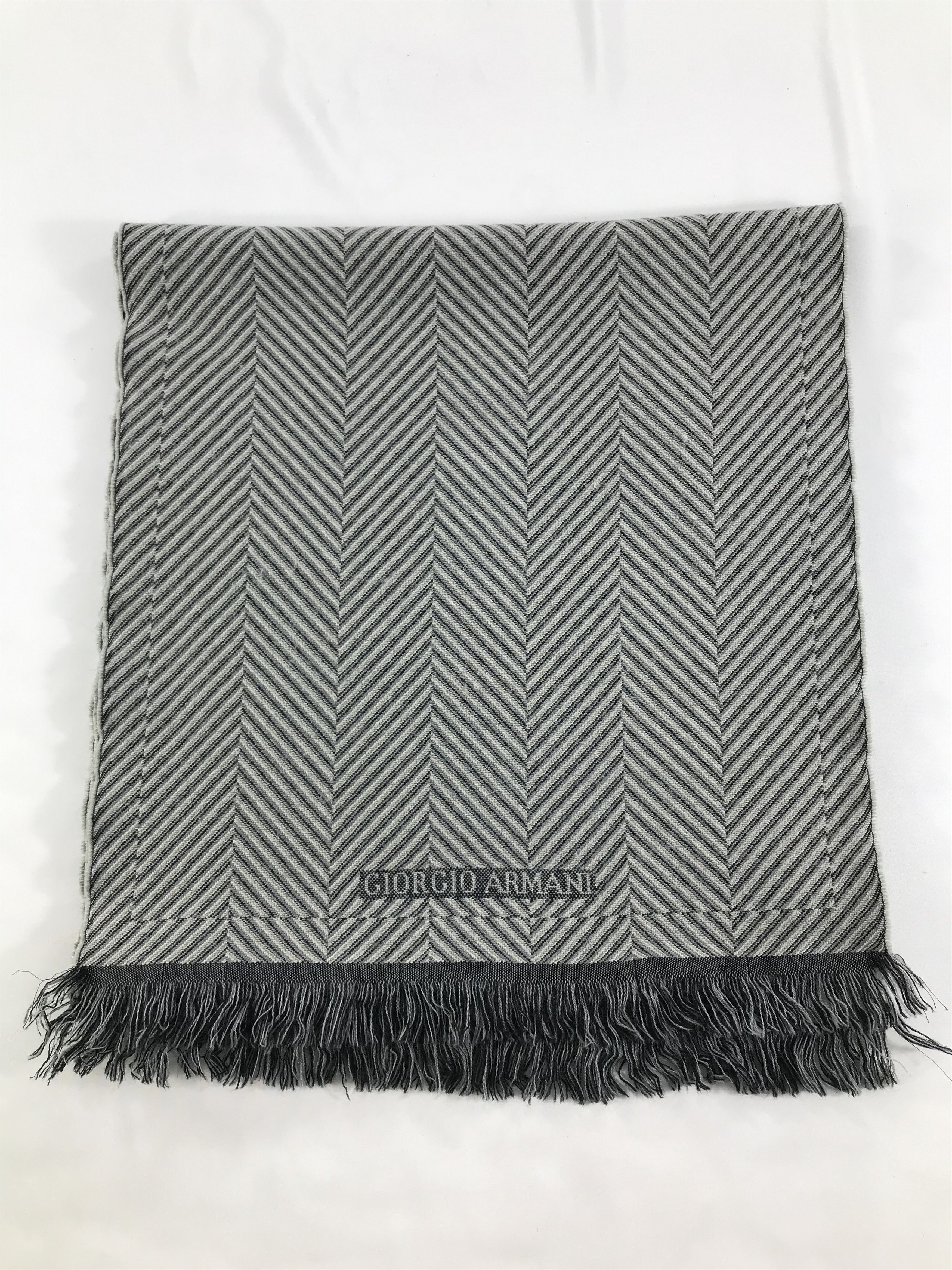 Giorgio Armani Vintage Giorgio Armani Scarf/Muffler/Neckwear MF1227 Size ONE SIZE - 2 Thumbnail