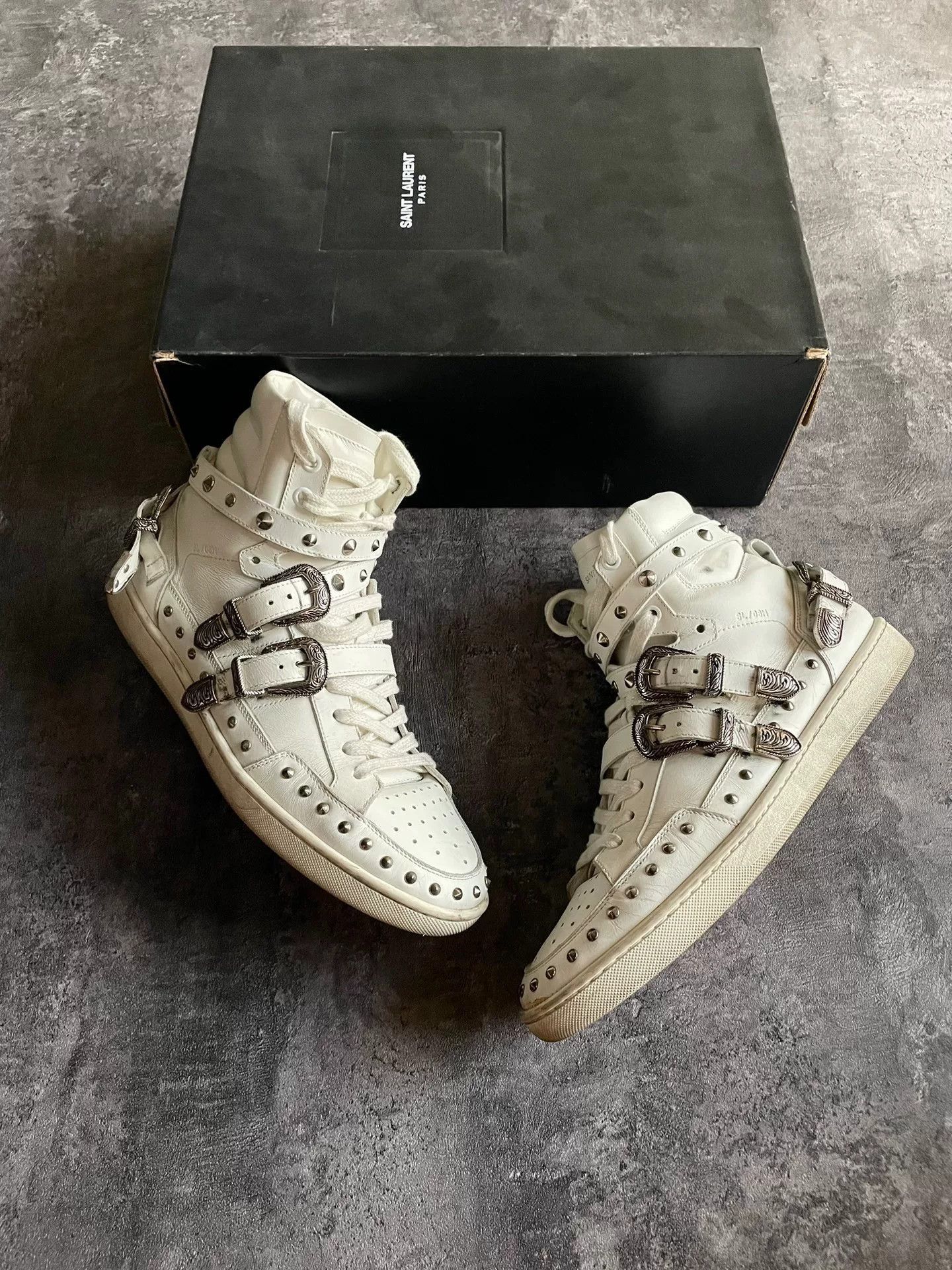 Saint Laurent Paris Saint Laurent White Studded High-Top Sneakers. Size US 7 / EU 40 - 2 Thumbnail