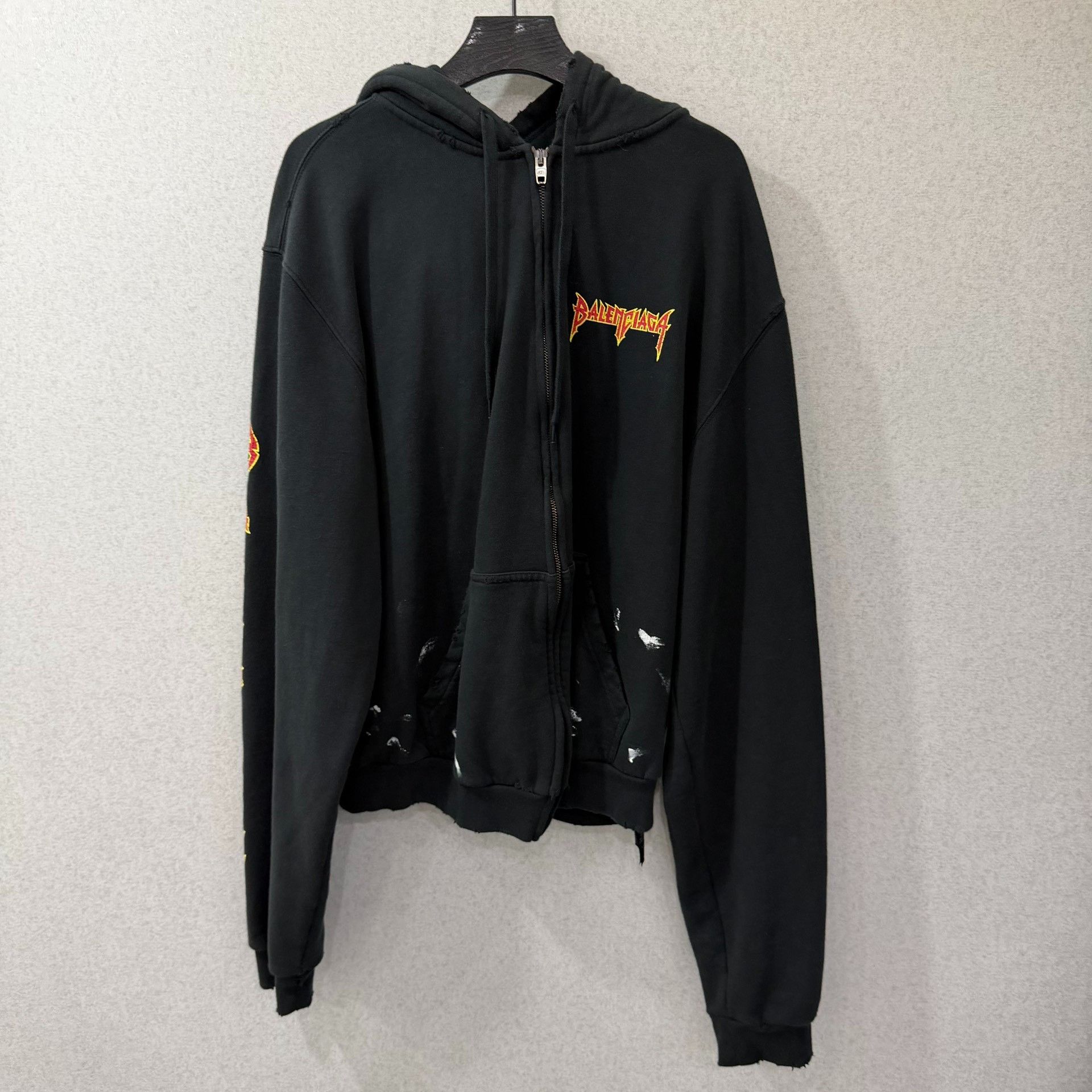 Balenciaga Balenciaga Distressed Slim Black Hoodie l Men Size US L / EU 52-54 / 3 - 1 Thumbnail