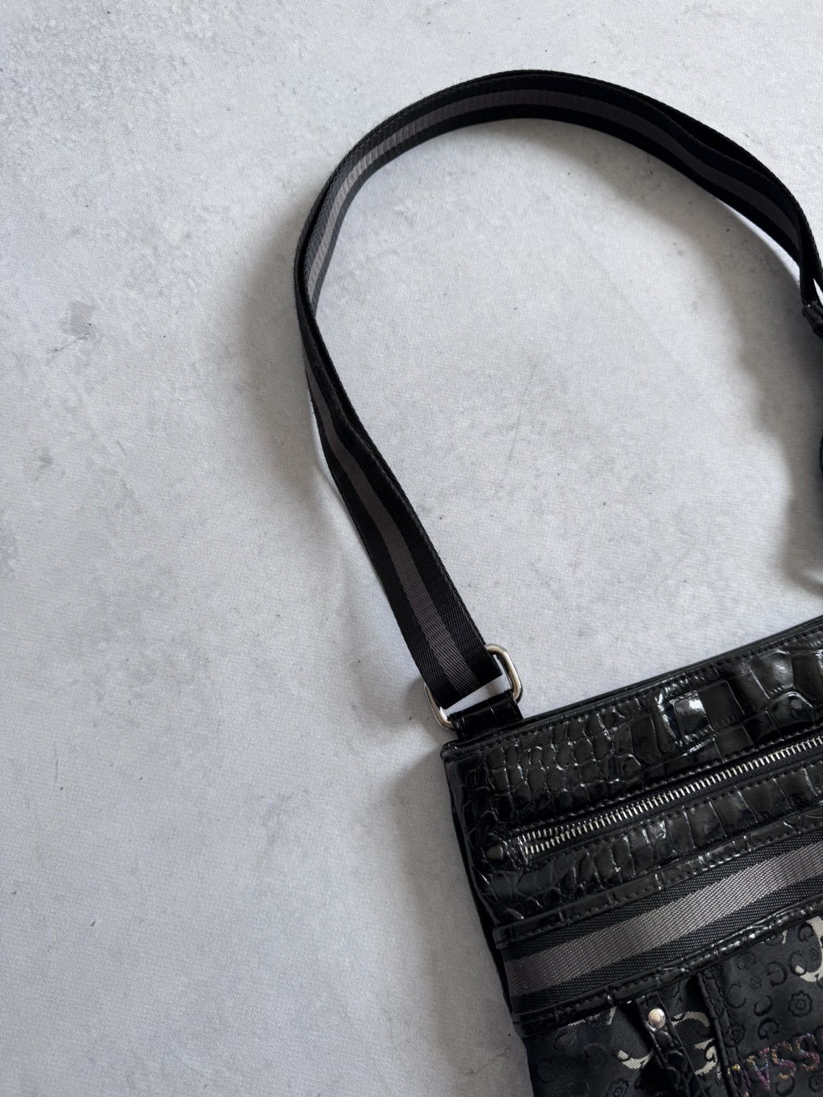 Other Vintage Gussaci Monogram Y2K Women’s Avant-Gard Tote Bag Size ONE SIZE - 5 Thumbnail