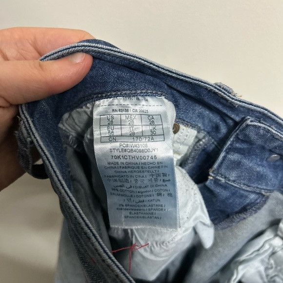 Guess Guess Ripped Medium Rise Skinny Jeans Size 28" / US 6 / IT 42 - 4 Thumbnail