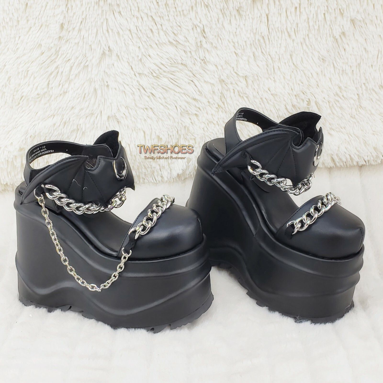 Other Wave 20 - 6" Platform Goth Bat Chain Closure Sandals Shoes M Size US 10 / IT 40 - 7 Thumbnail