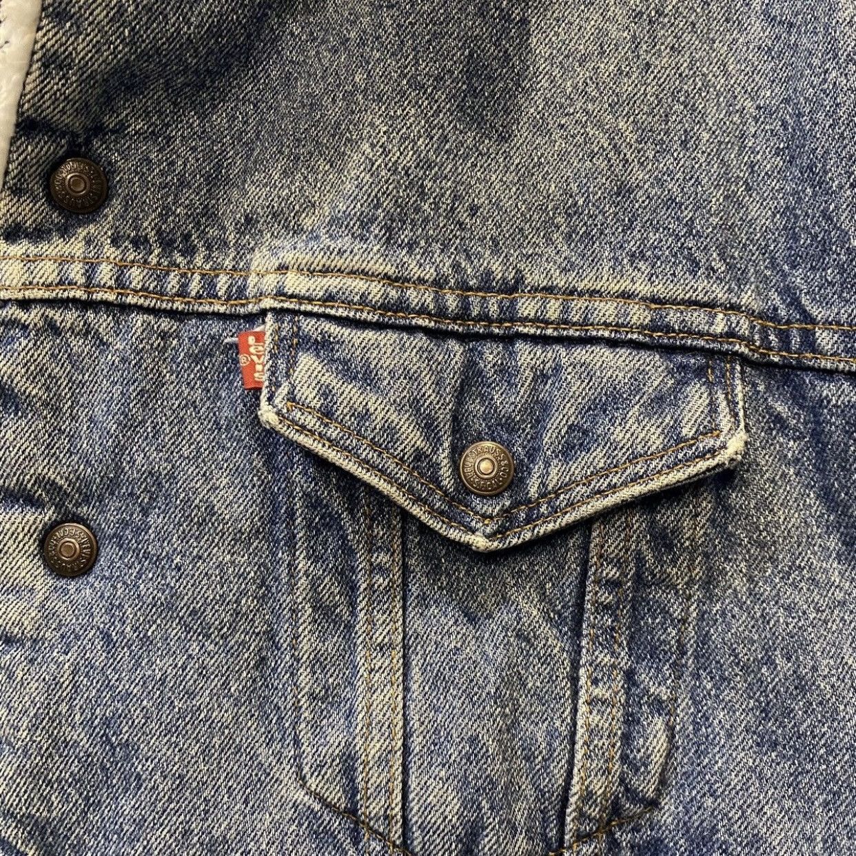 Levi's 90's Levi's Vintage blue denim sherpa jacket Made in USA Size US M / EU 48-50 / 2 - 6 Thumbnail