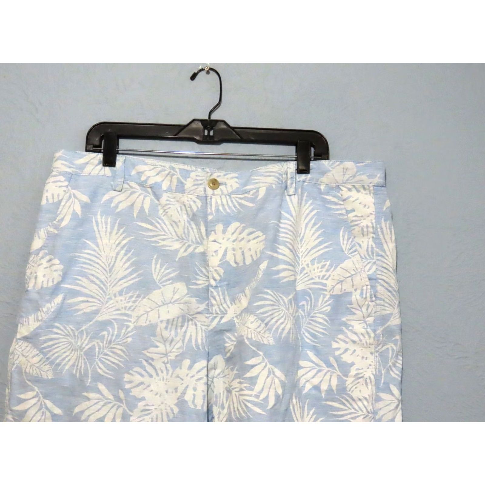 Chaps Chaps Men's 38 Linen Cotton Palm Leaf Print Shorts Blue White NWT Size US 38 / EU 54 - 3 Thumbnail