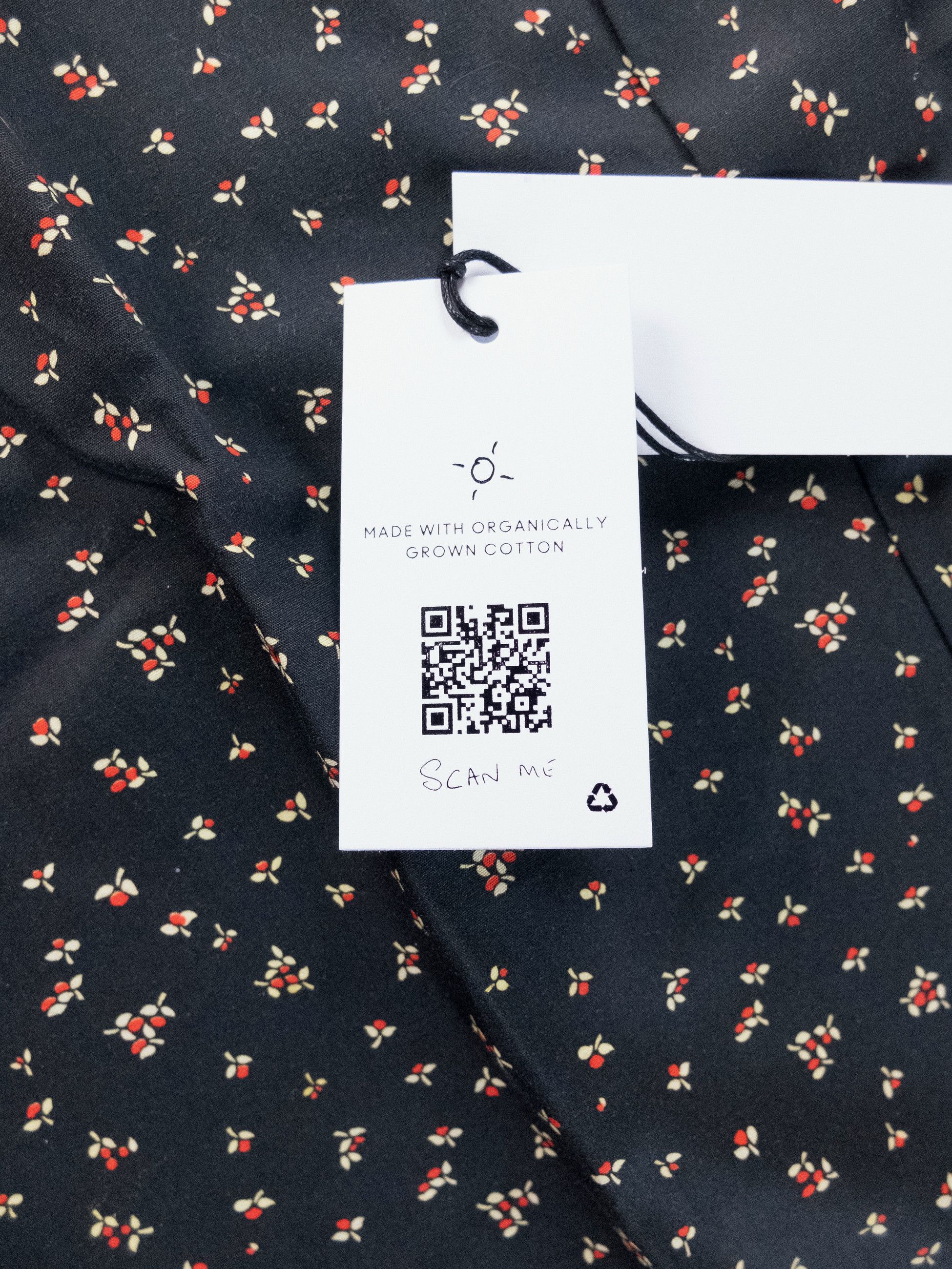 Paul Smith PAUL SMITH mainline black slim fit floral print shirt Medium Size US M / EU 48-50 / 2 - 5 Thumbnail