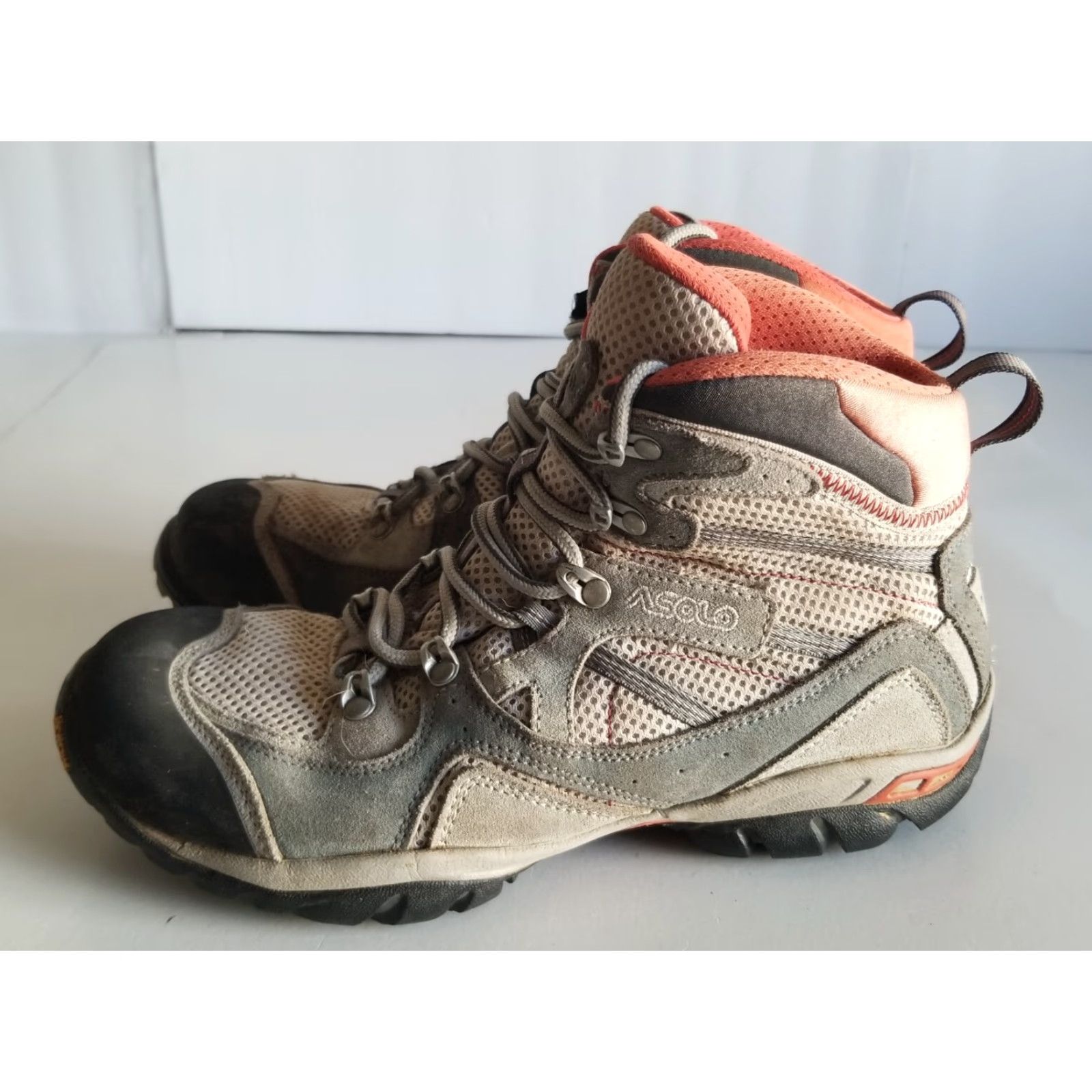 Vintage ASOLO Athena Womens Lace Up Hiking Boots Pink Gray US 9 Boots Women Hiking Waterproof Arch Support Grey Pink Size US 9 / IT 39 - 5 Thumbnail