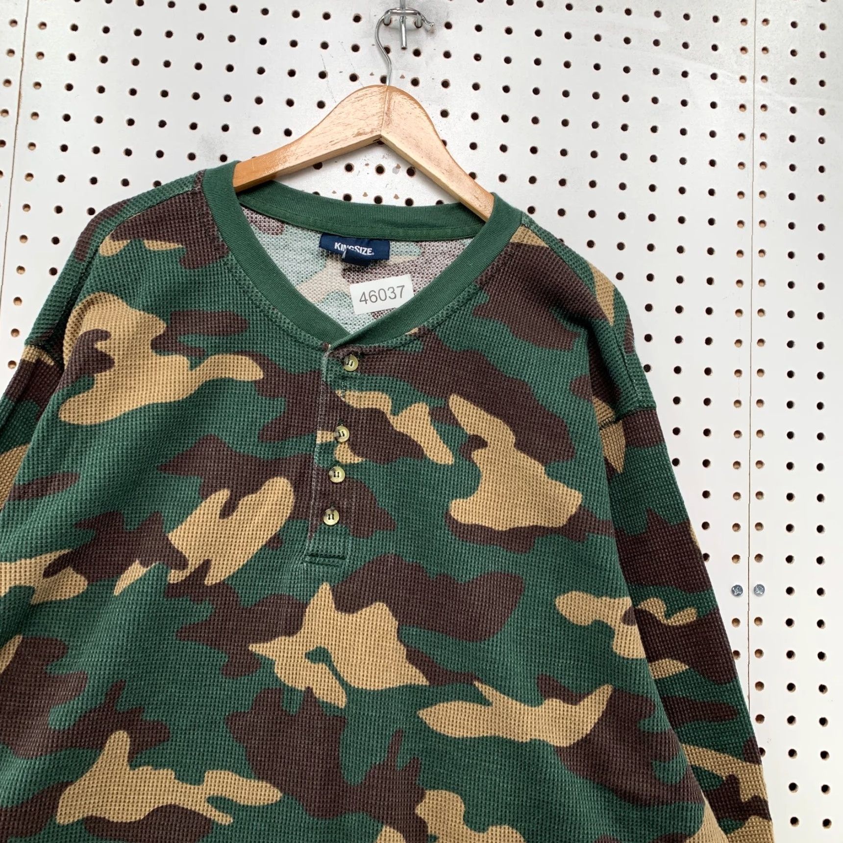 Vintage VINTAGE KingSize Camo Thermal Shirt Mens Big 4XL Henley Camouflage Long Sleeve Size US XXL / EU 58 / 5 - 5 Thumbnail