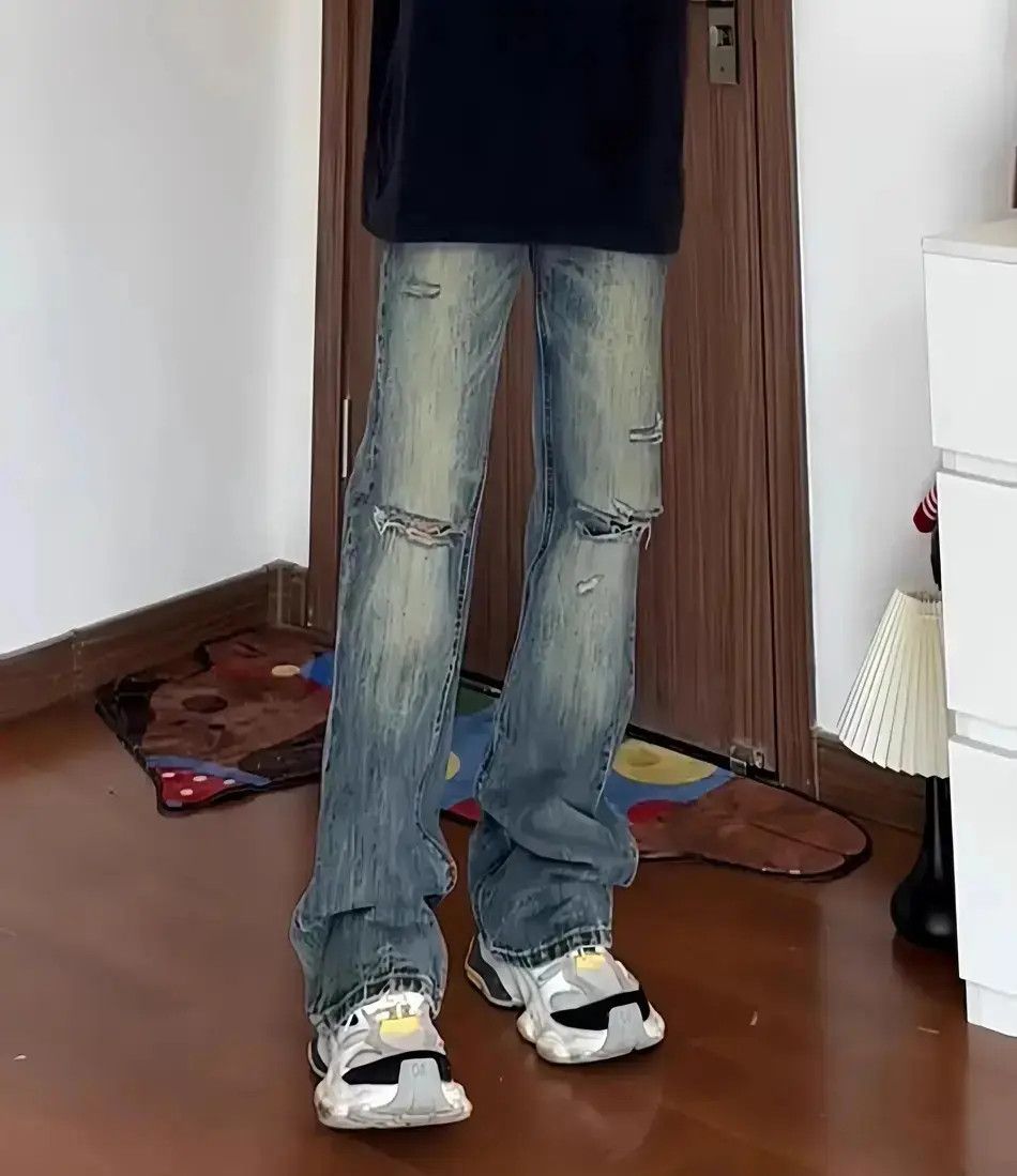 Japanese Brand Retro straight leg micro flared distressed jeans Size US 32 / EU 48 - 4 Thumbnail