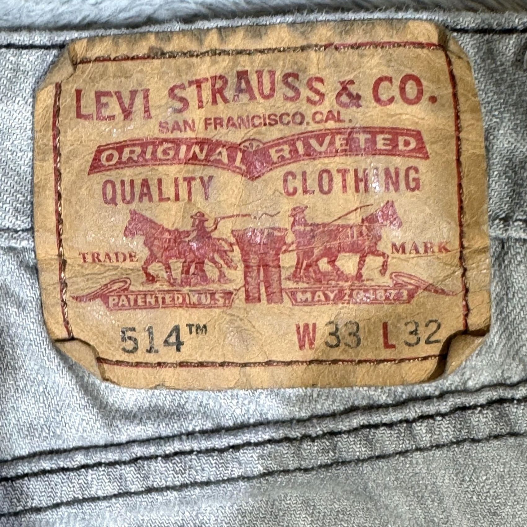 Levi's VINTAGE Levi's 514 Jeans Mens 33x32 Gray Denim Slim Straight 100 Cotton Zip Fly Size US 33 - 4 Thumbnail