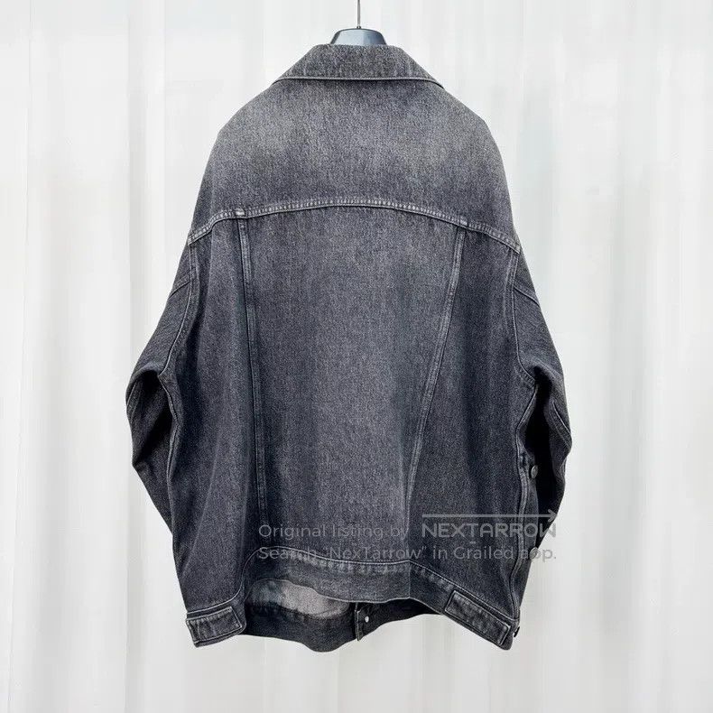 Balenciaga Balenciaga Embroidered Letter Washed Black Denim Jacket Size XXS / US 00 / IT 34 - 2 Thumbnail