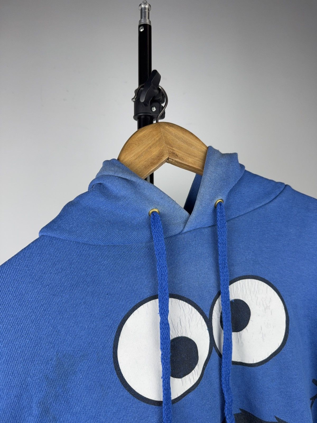 Vintage Vintage 2011 Big Logo Cookie Monster Cartoon Graphic Hoodie Size US L / EU 52-54 / 3 - 2 Thumbnail