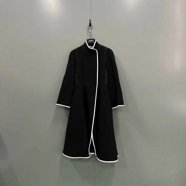 MaxMara Black Long Coat Size 34 -dmc