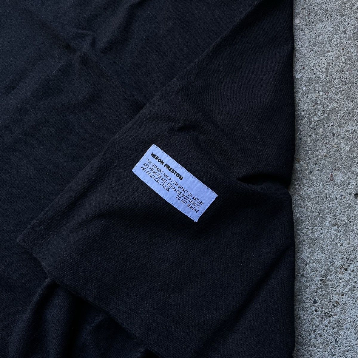 Heron Preston Heron Preston СТИЛЬ oversize turtleneck black T-Shirt Size US M / EU 48-50 / 2 - 5 Thumbnail