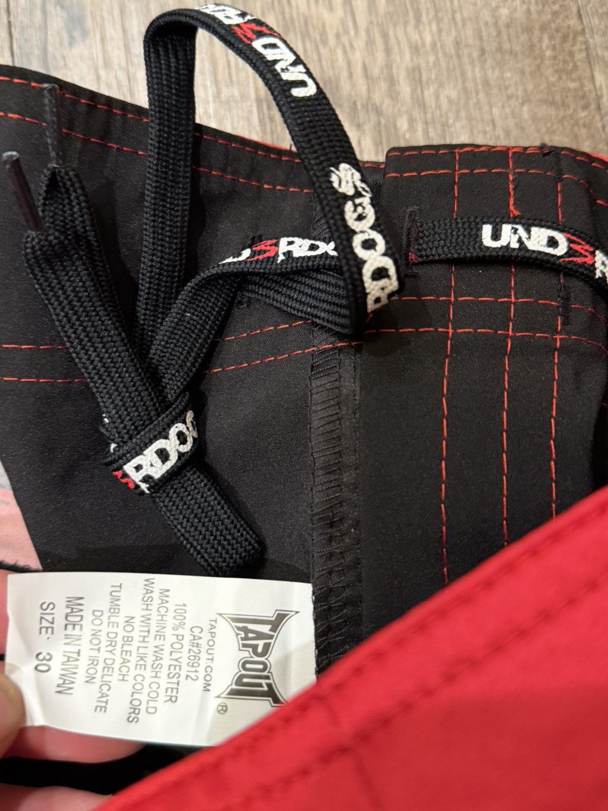 Tapout Vintage TAPOUT Ultimate Fighter MMA Fight Shorts size Medium Size US 30 / EU 46 - 6 Thumbnail
